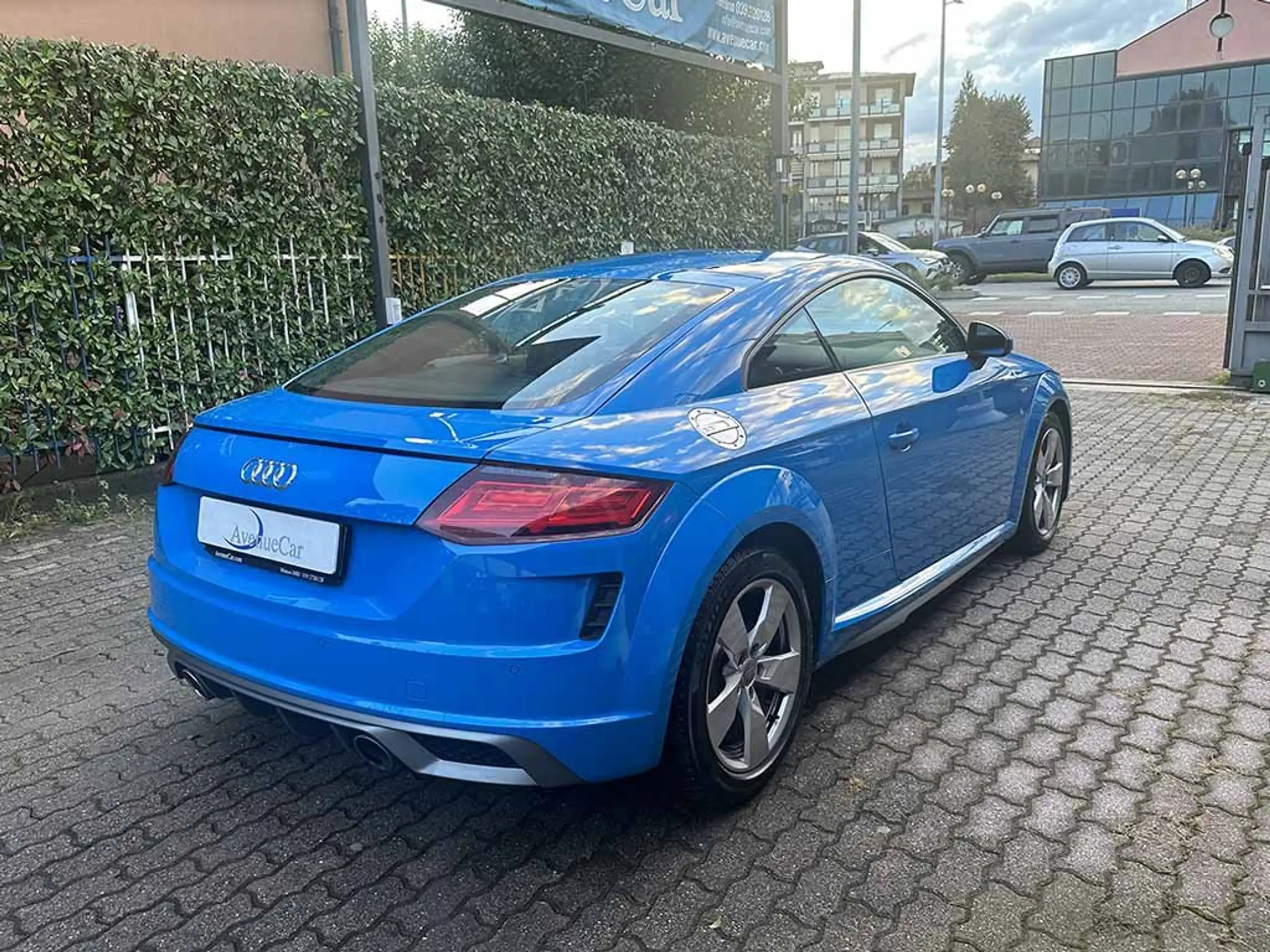 Audi - TT