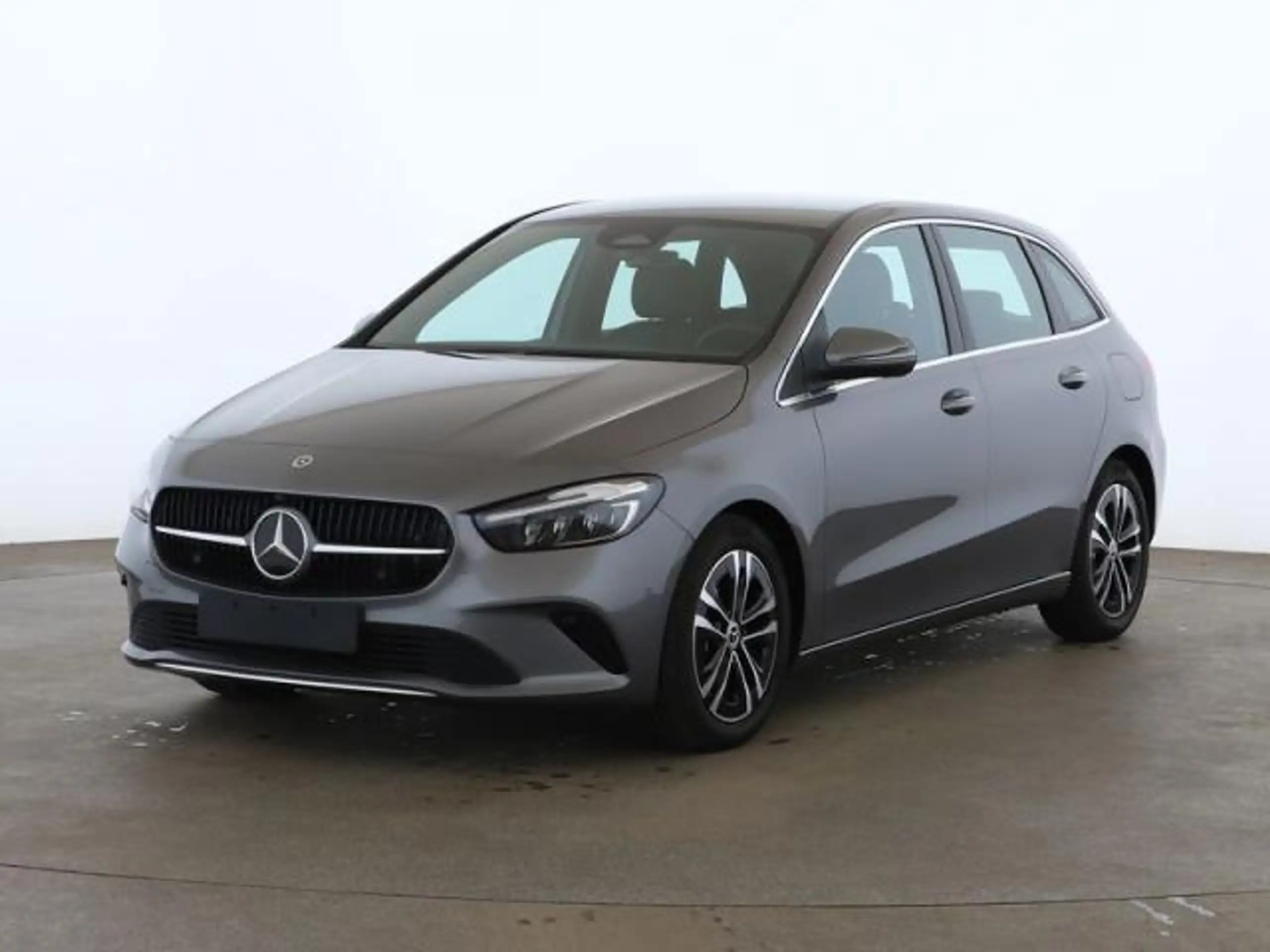 Mercedes-Benz B 180 2023