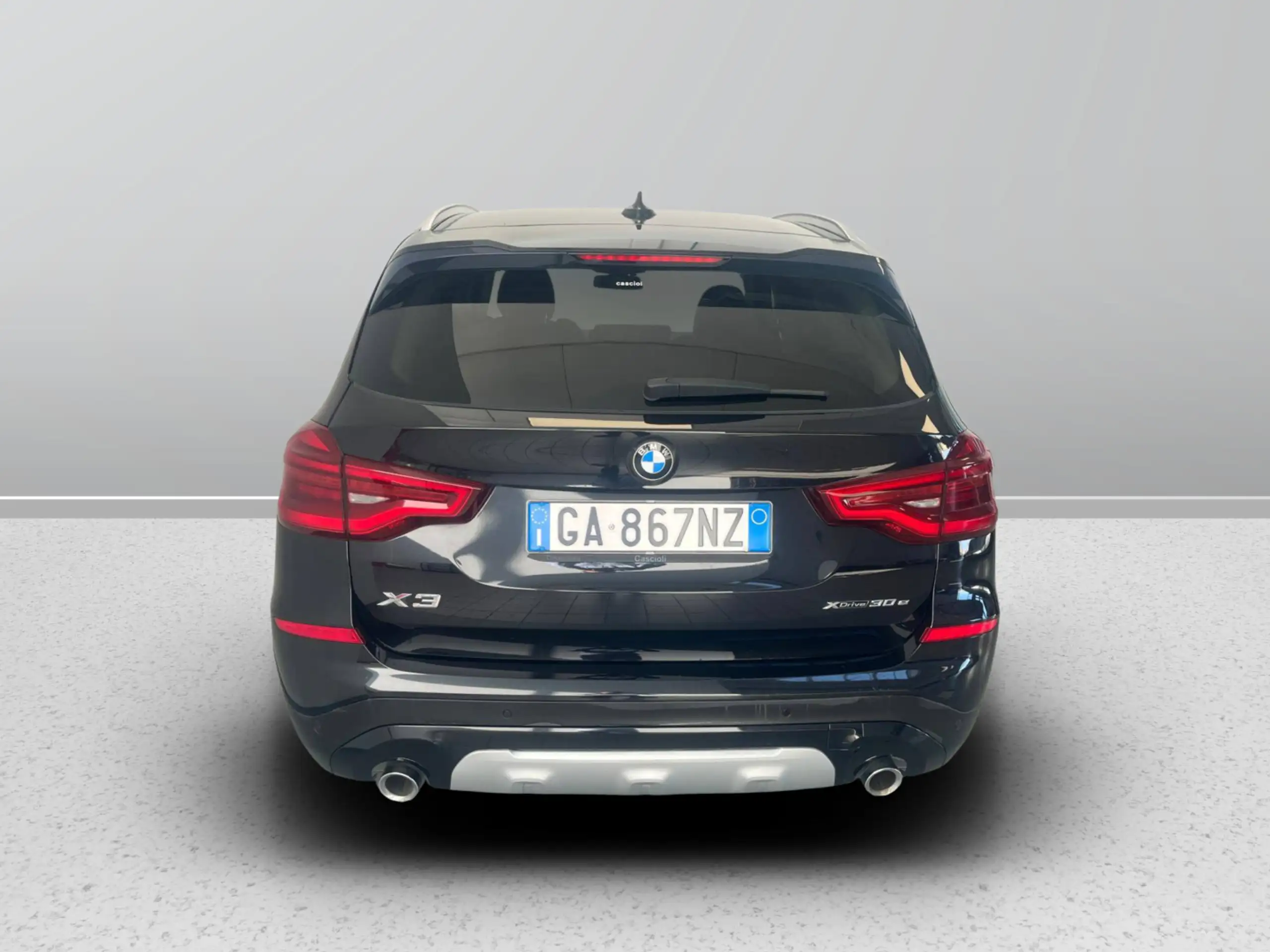 BMW - X3