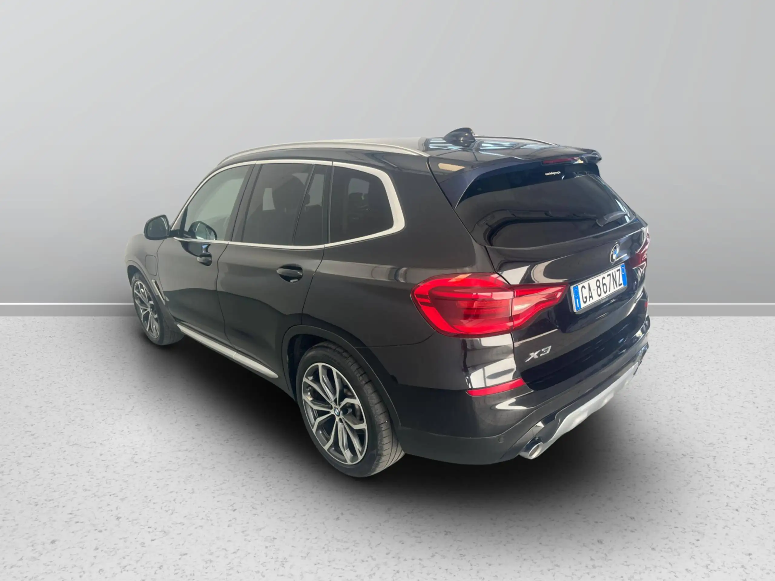 BMW - X3