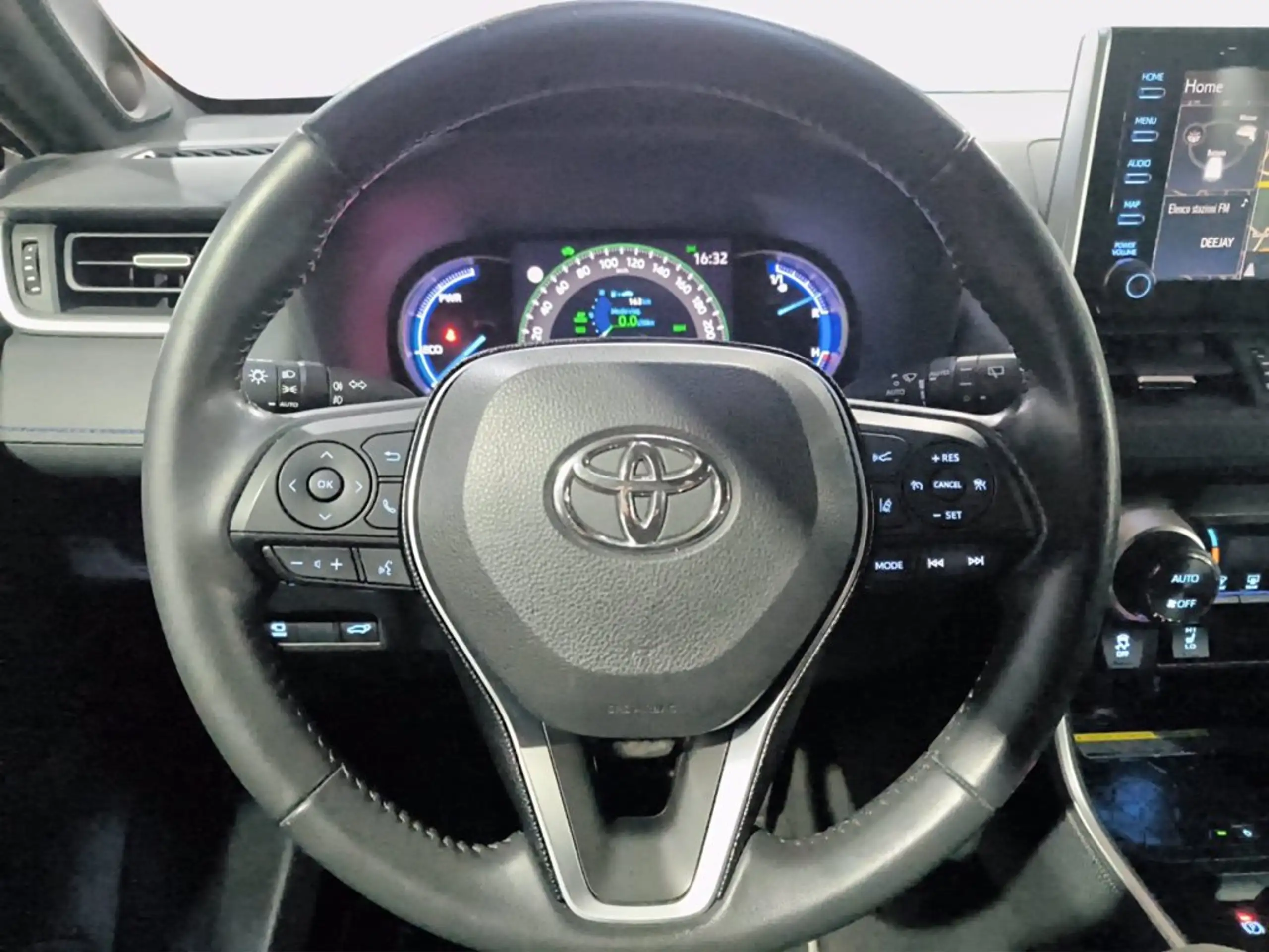 Toyota - RAV 4