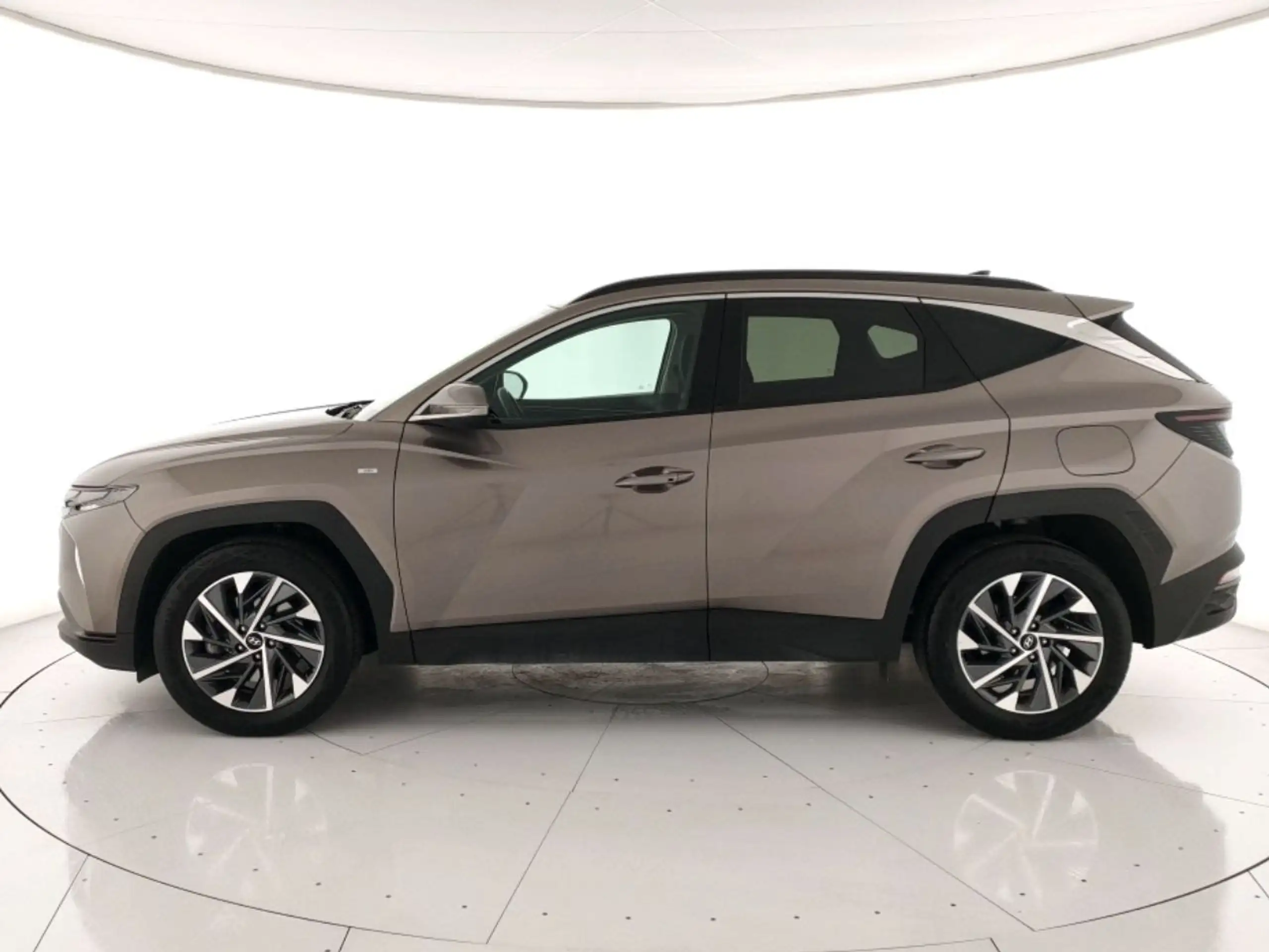 Hyundai - TUCSON