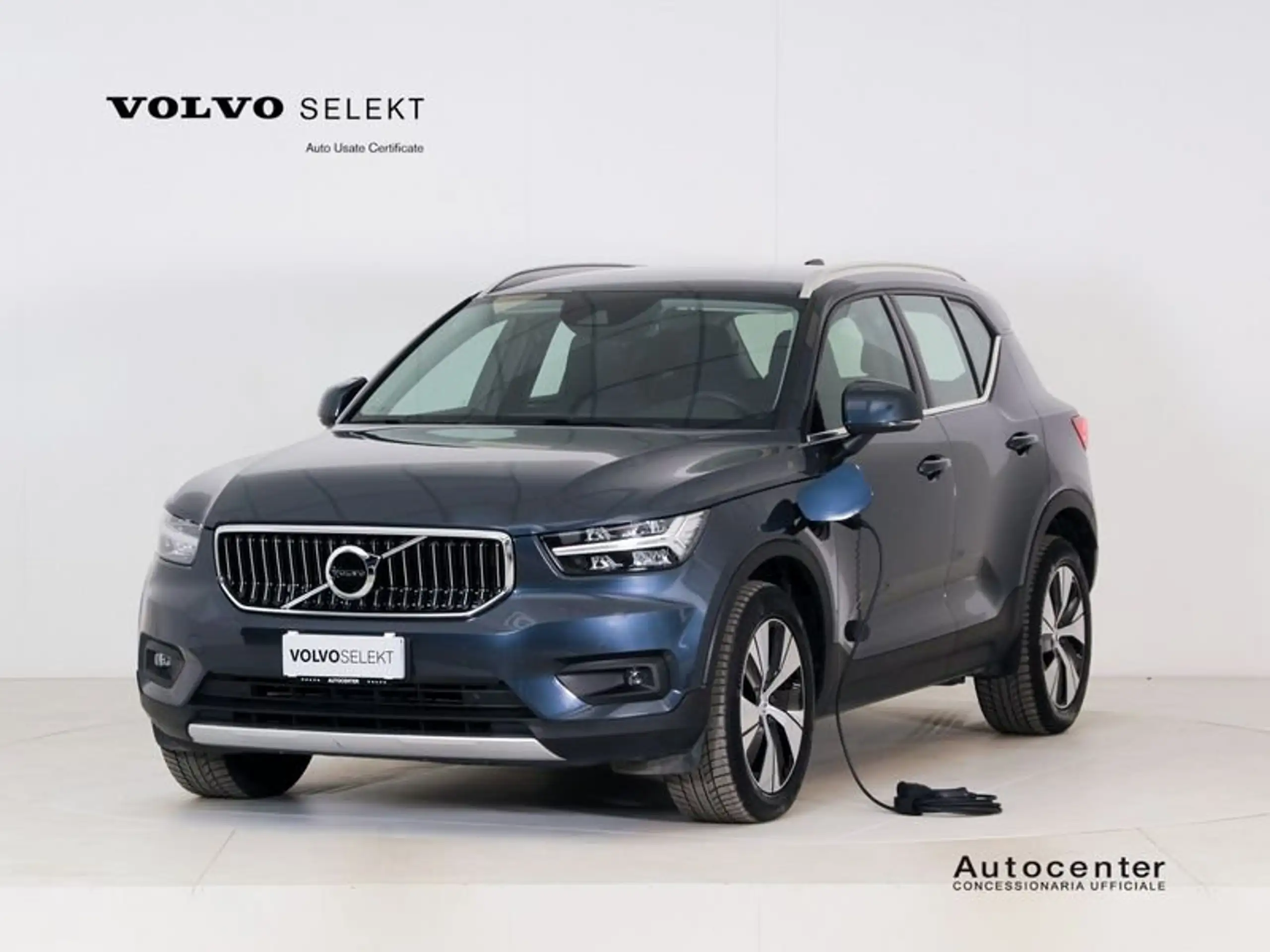 Volvo - XC40