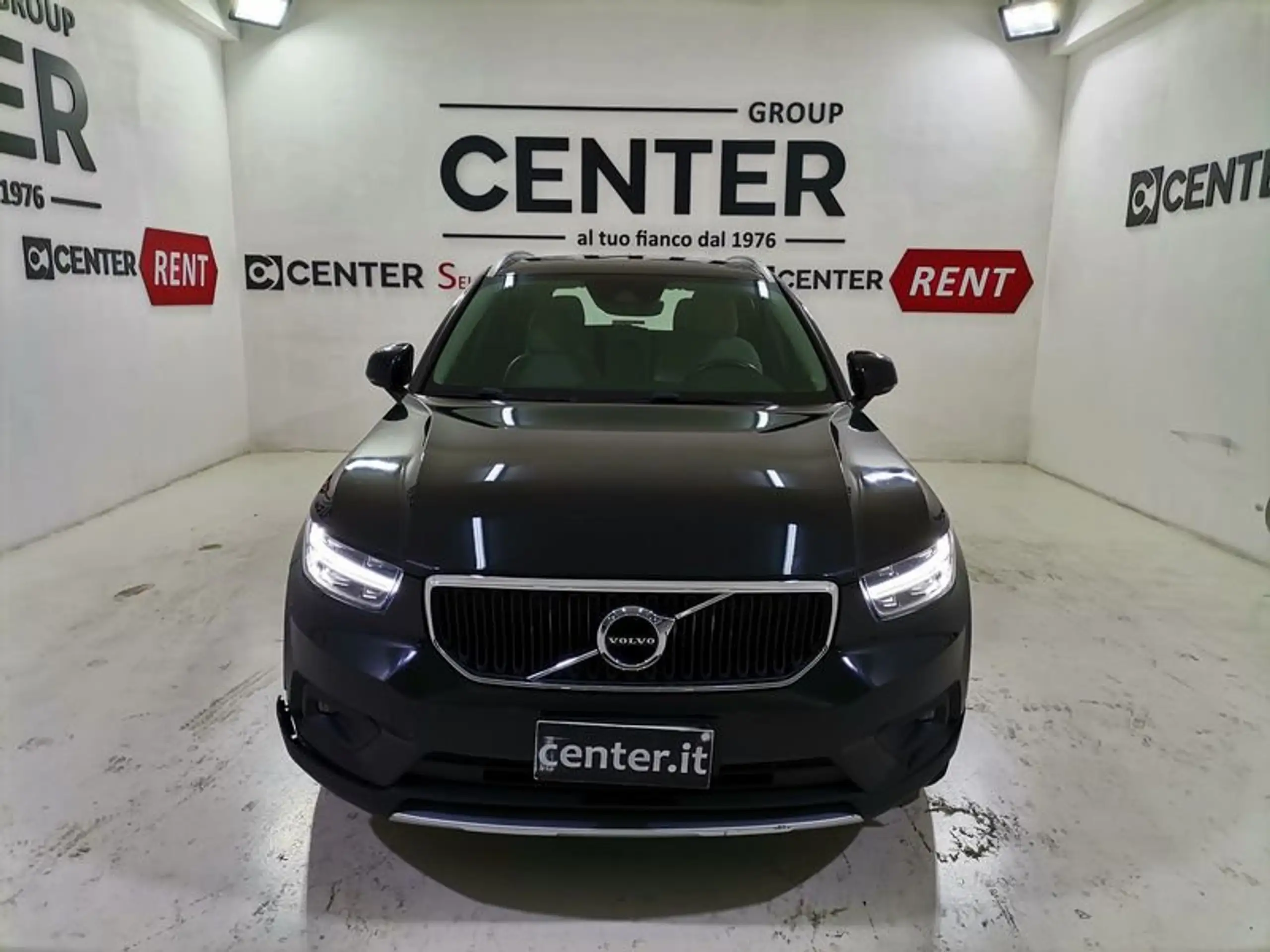 Volvo - XC40