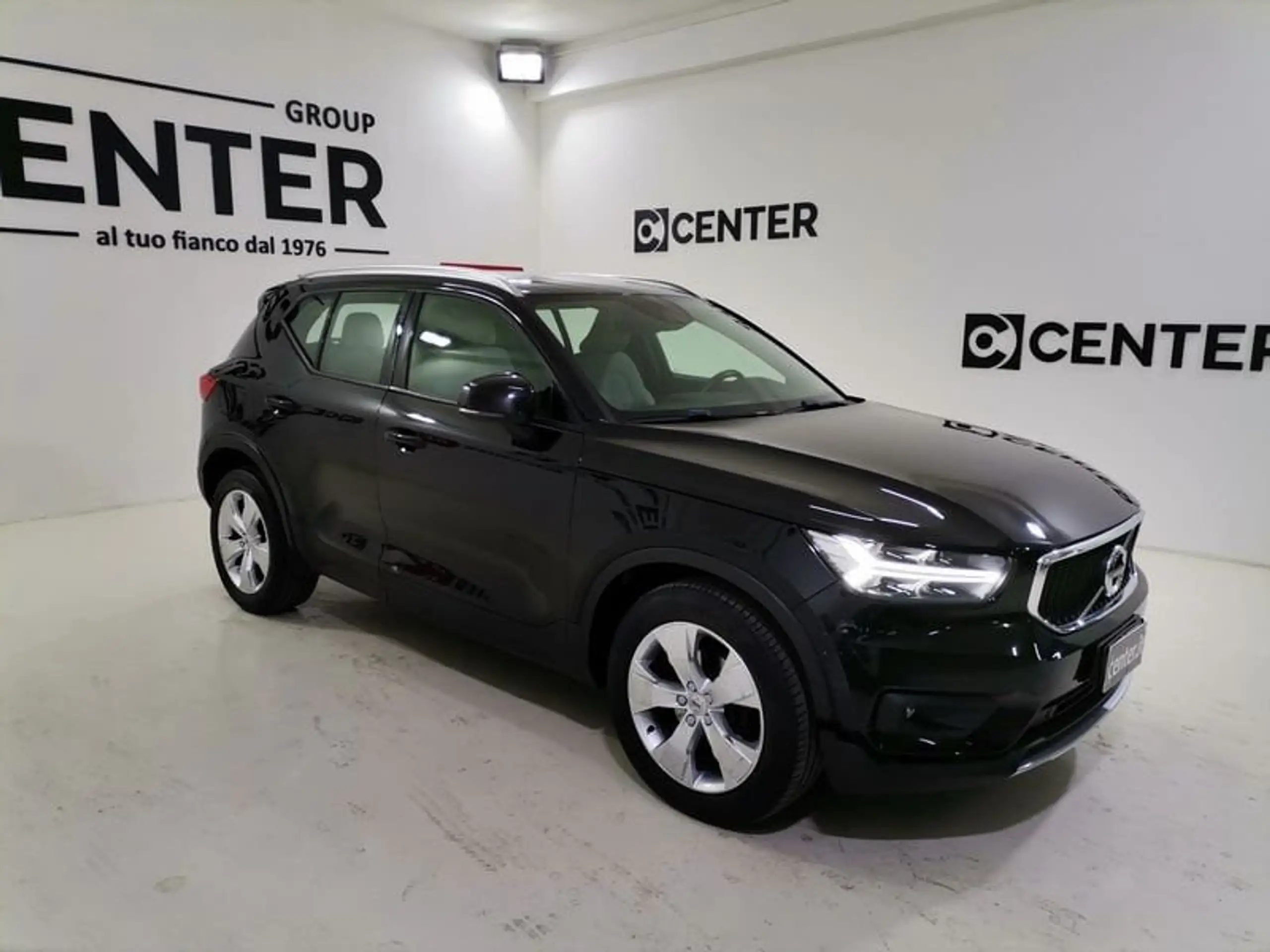 Volvo - XC40