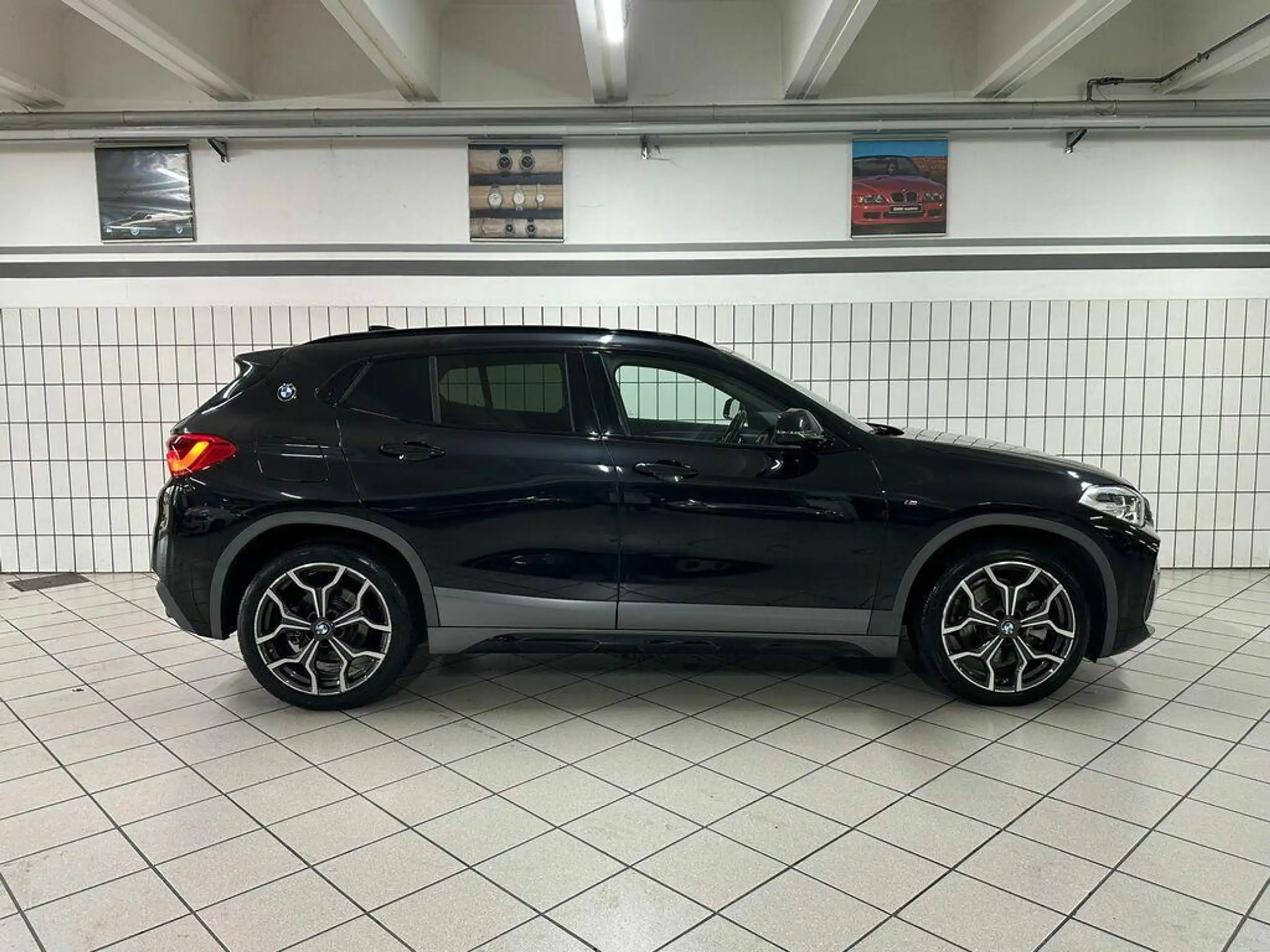 BMW - X2