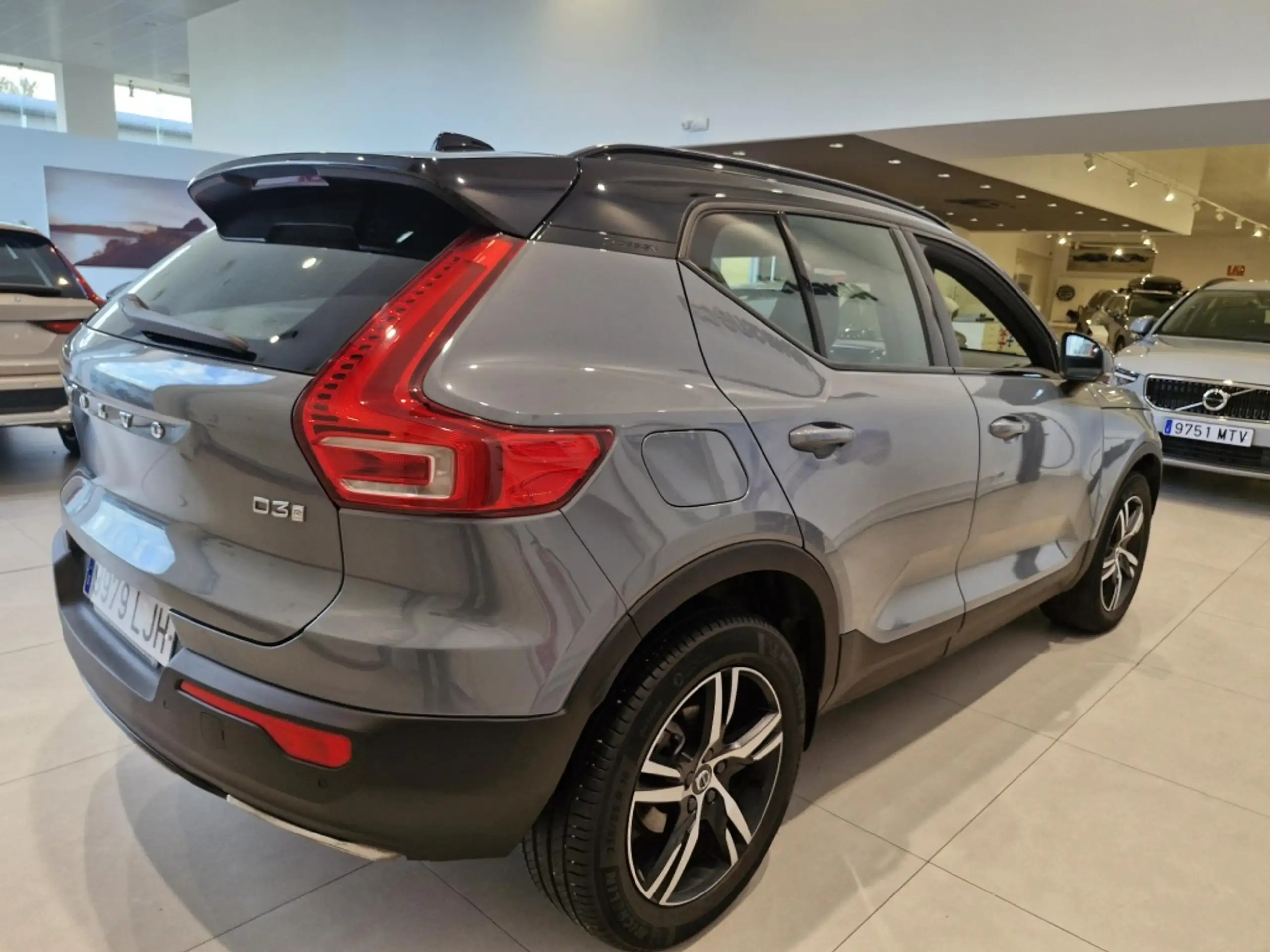 Volvo - XC40