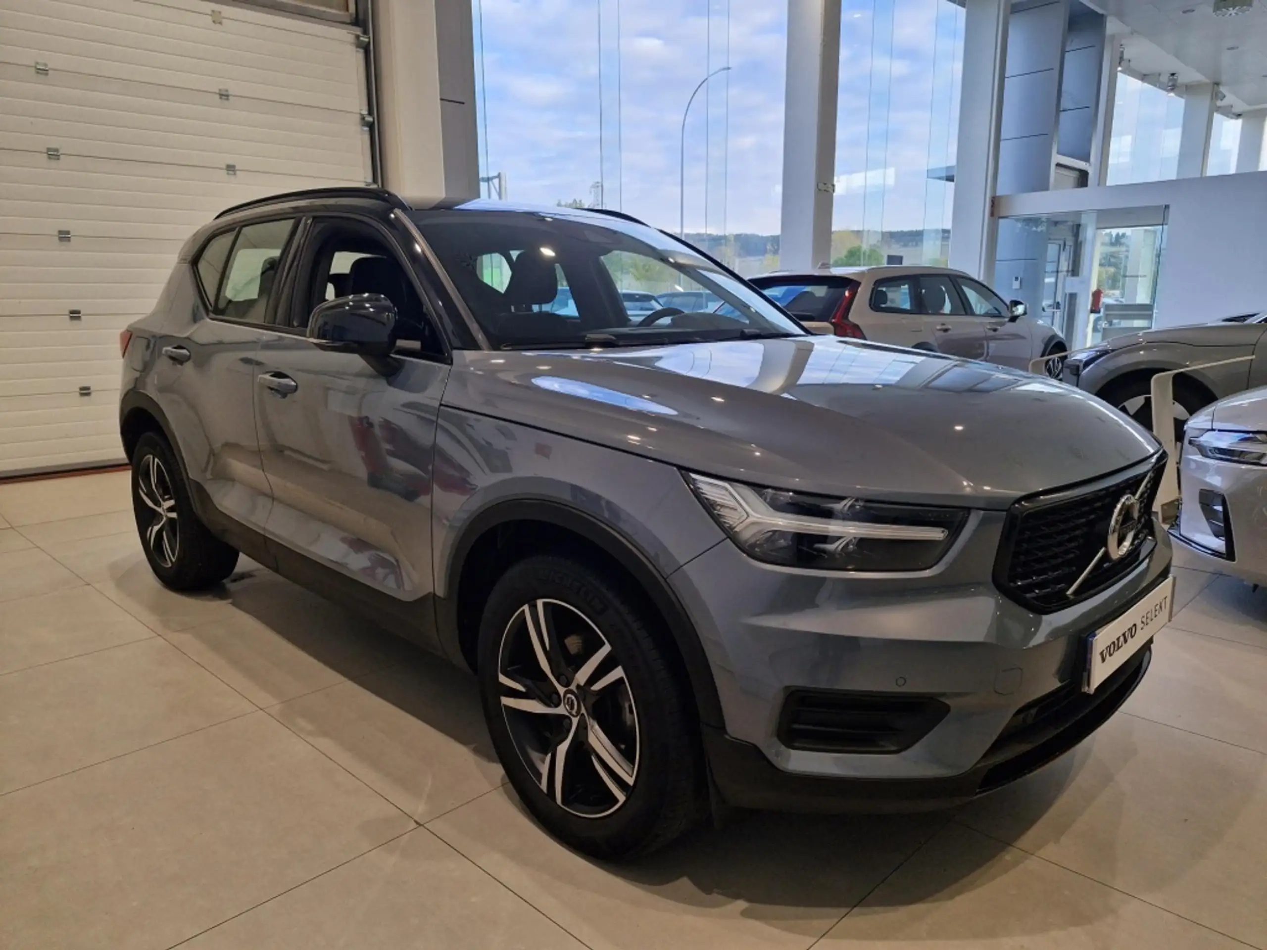 Volvo - XC40