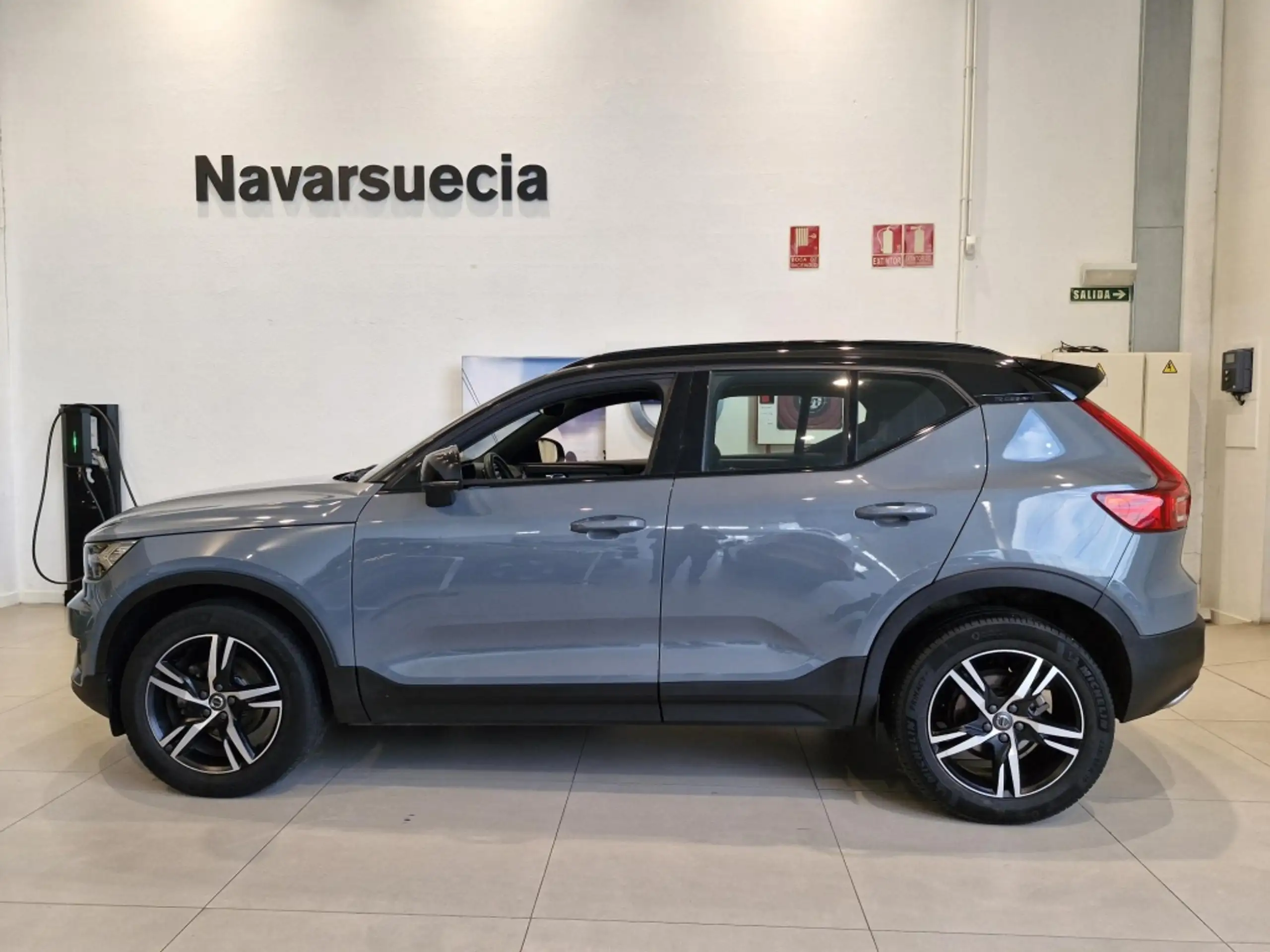 Volvo - XC40