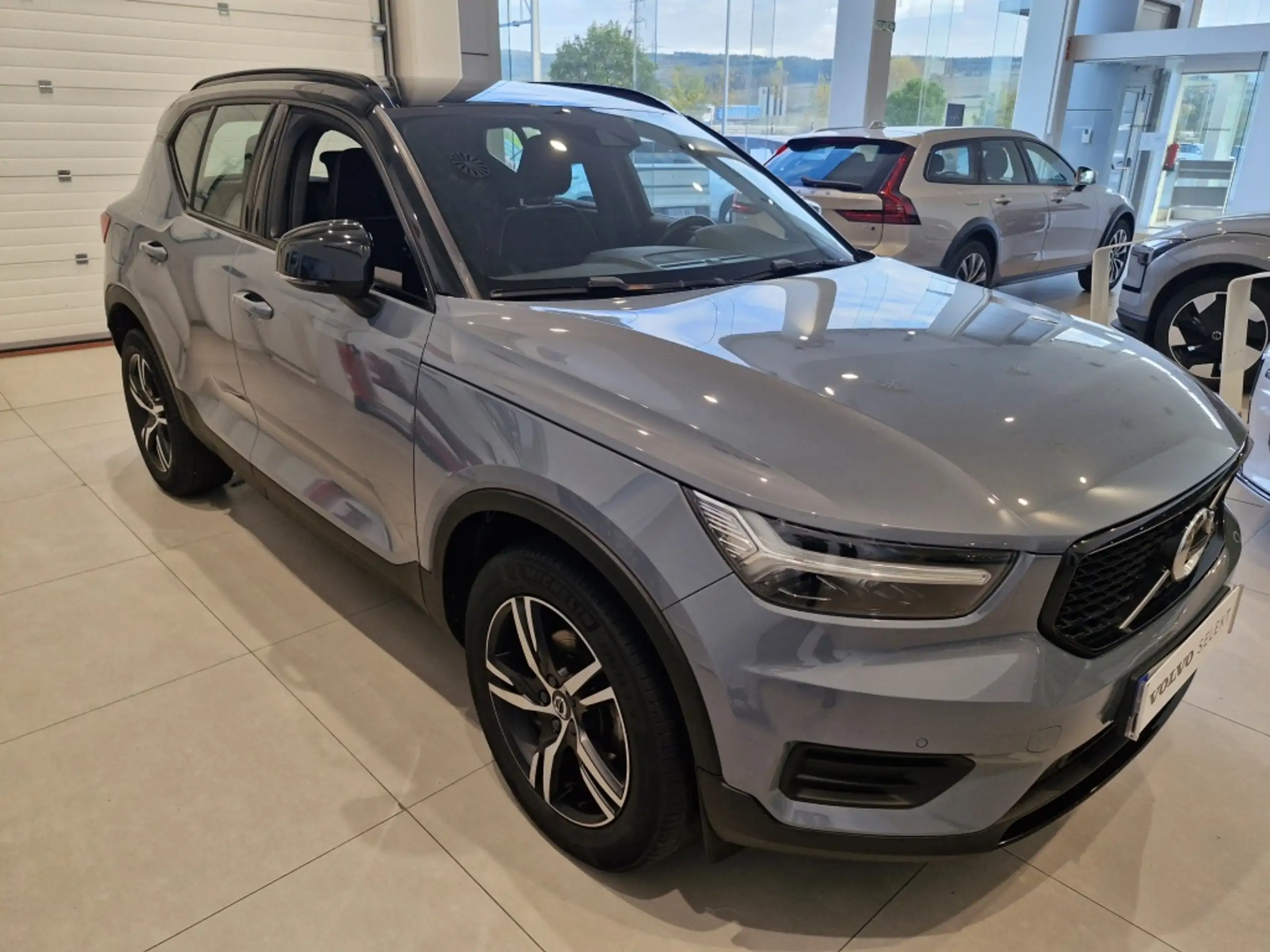 Volvo - XC40