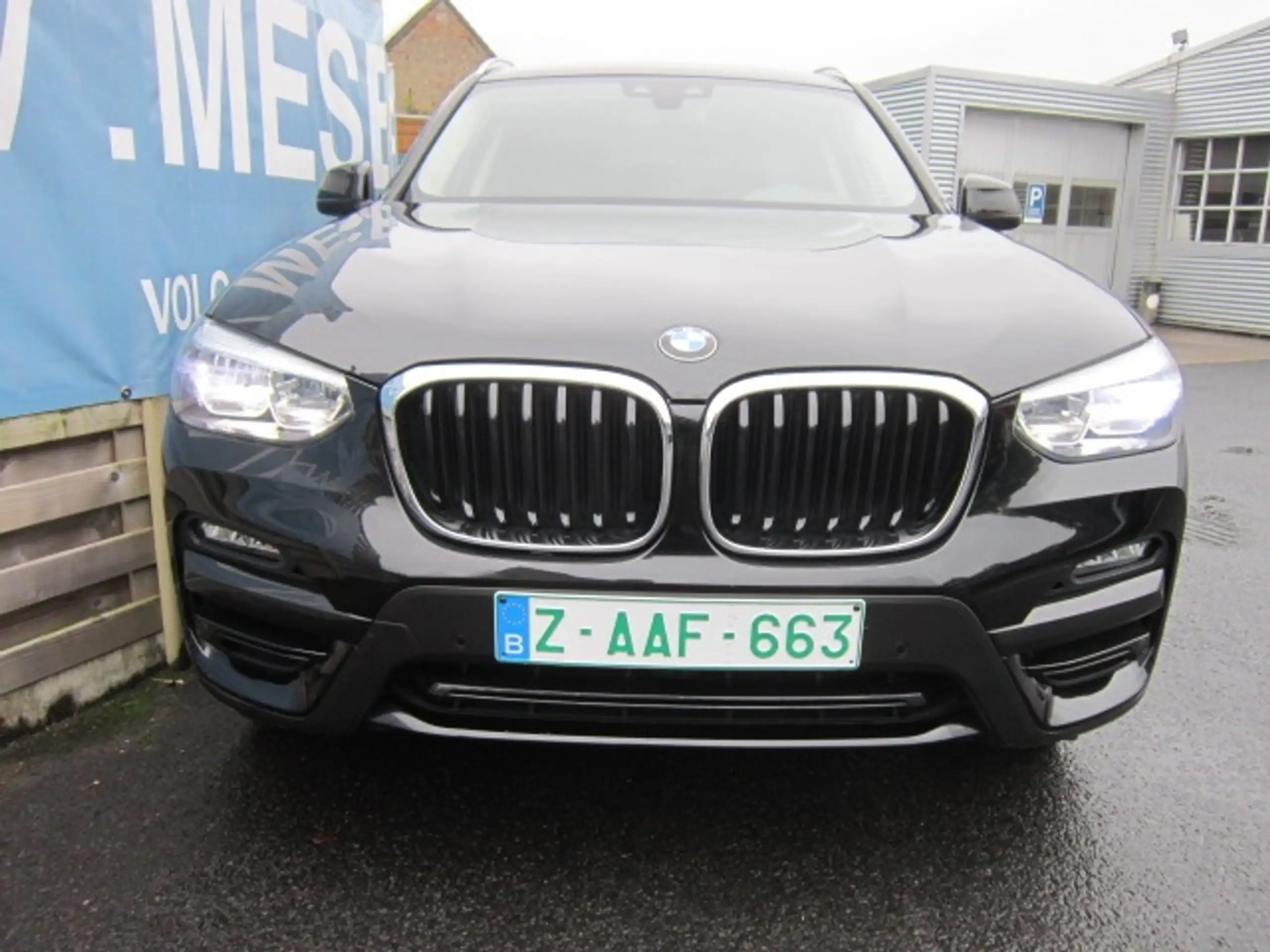 BMW - X3