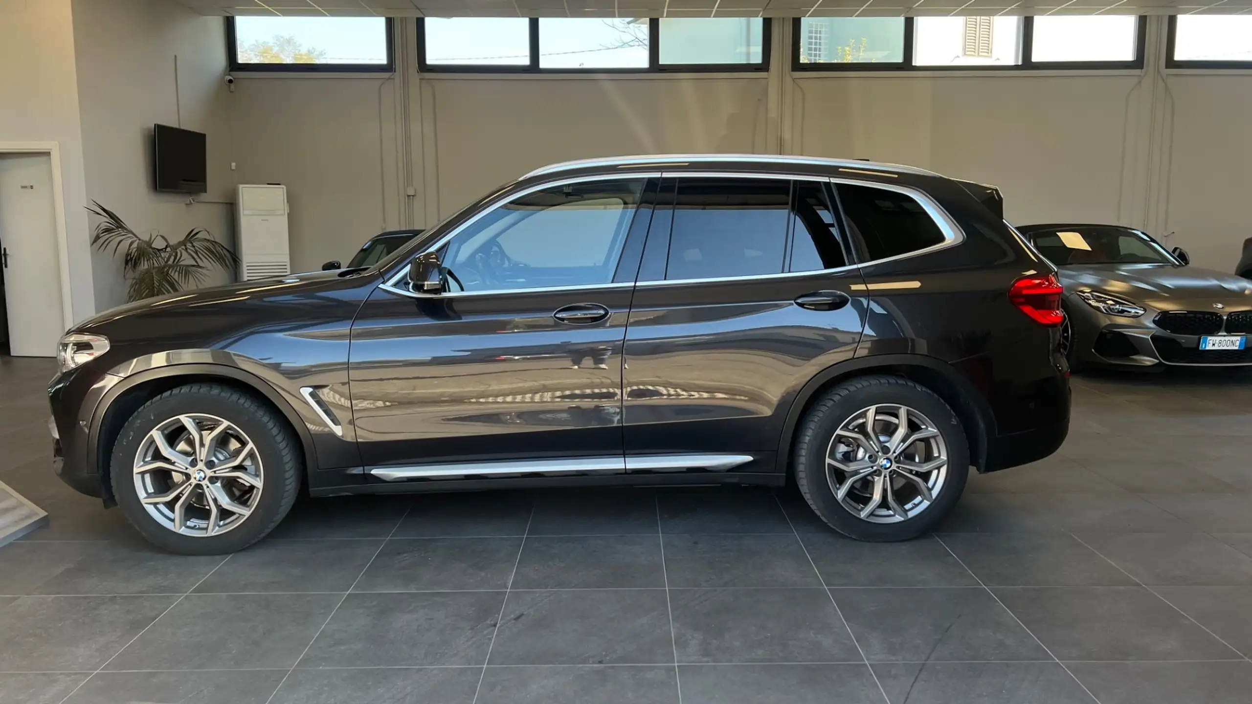 BMW - X3