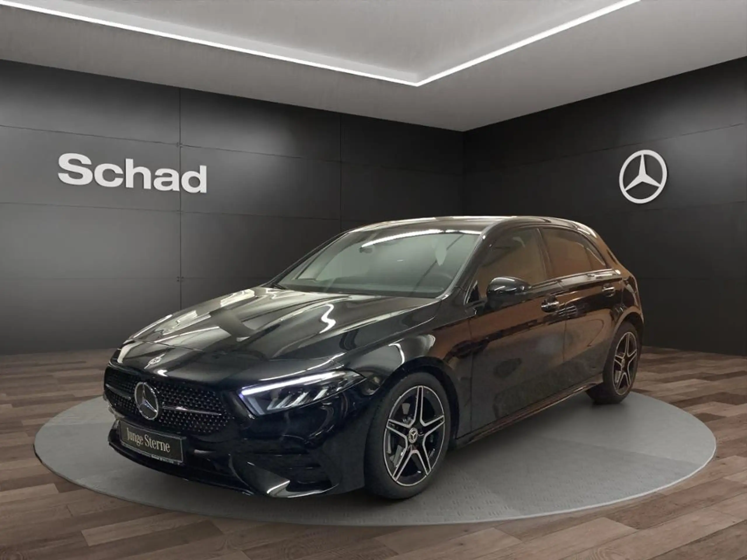 Mercedes-Benz A 180 2023