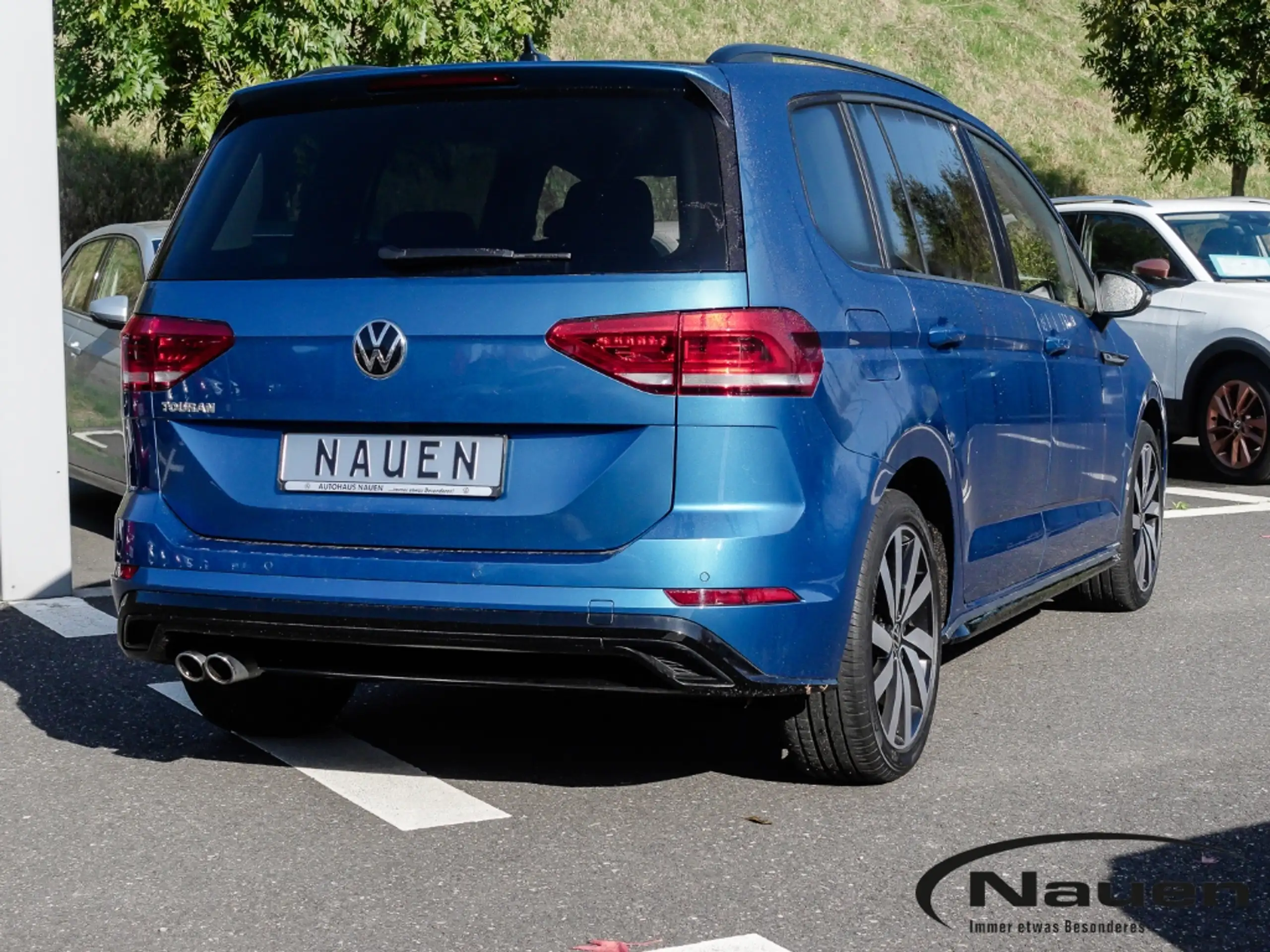 Volkswagen - Touran