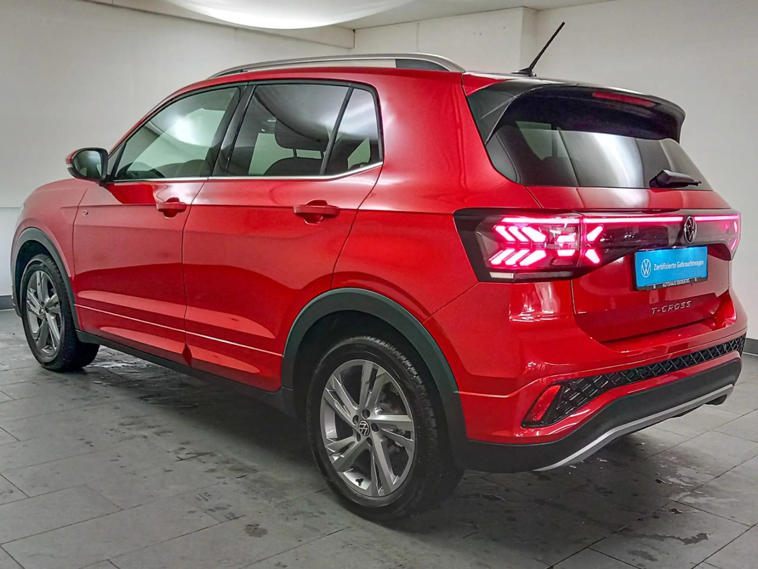 Volkswagen - T-Cross