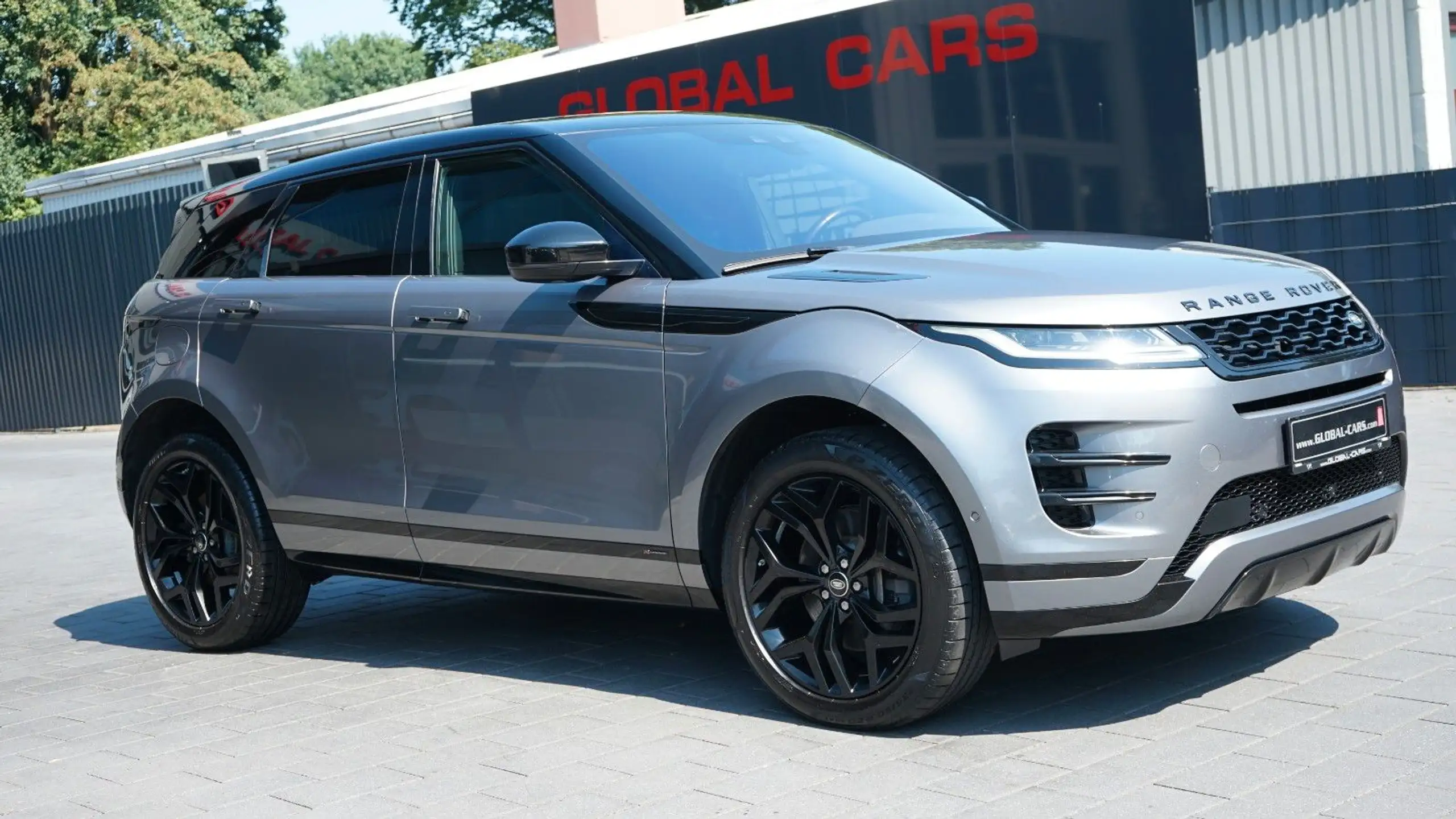 Land Rover - Range Rover Evoque