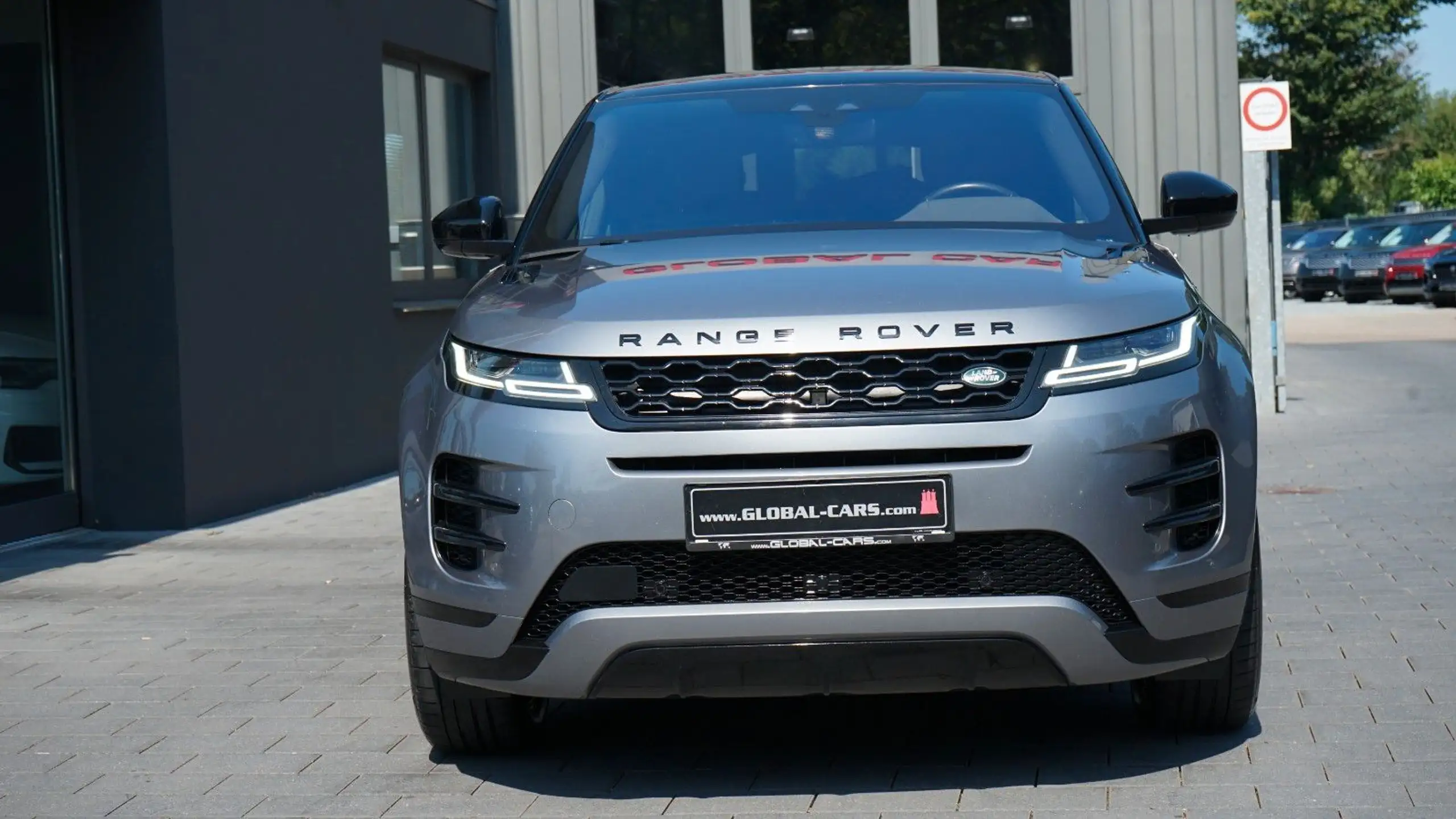 Land Rover - Range Rover Evoque