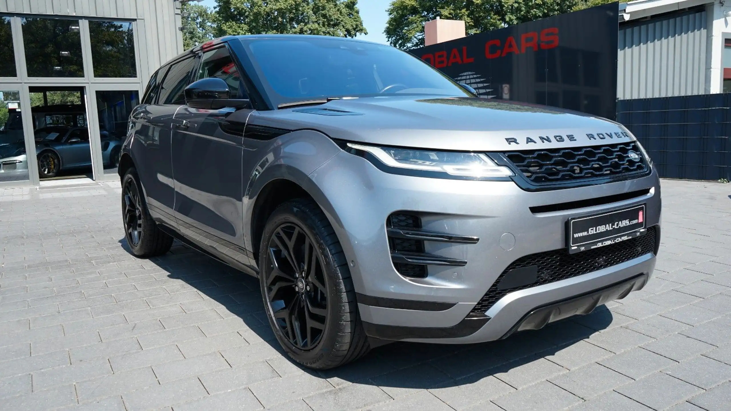 Land Rover - Range Rover Evoque