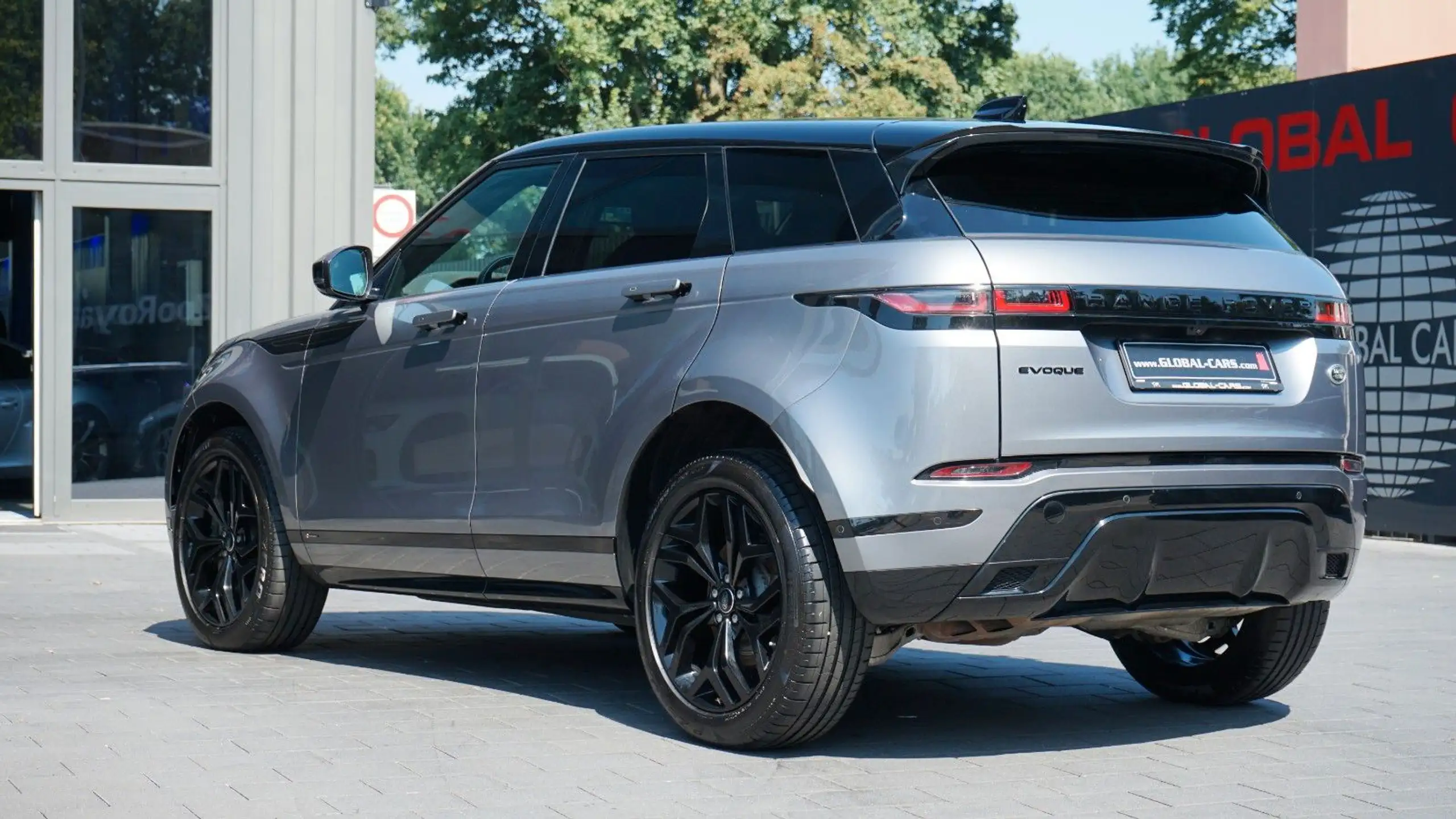 Land Rover - Range Rover Evoque