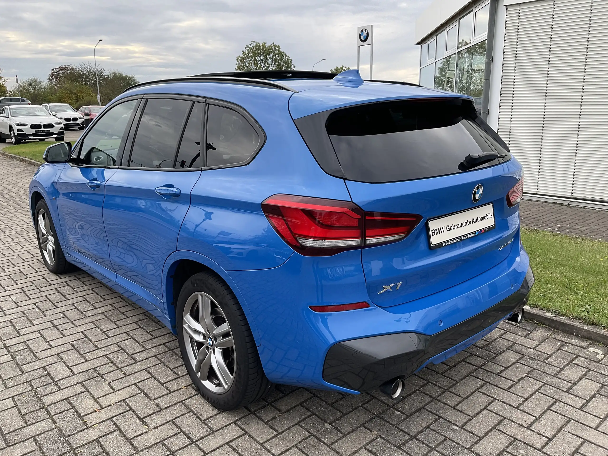 BMW - X1