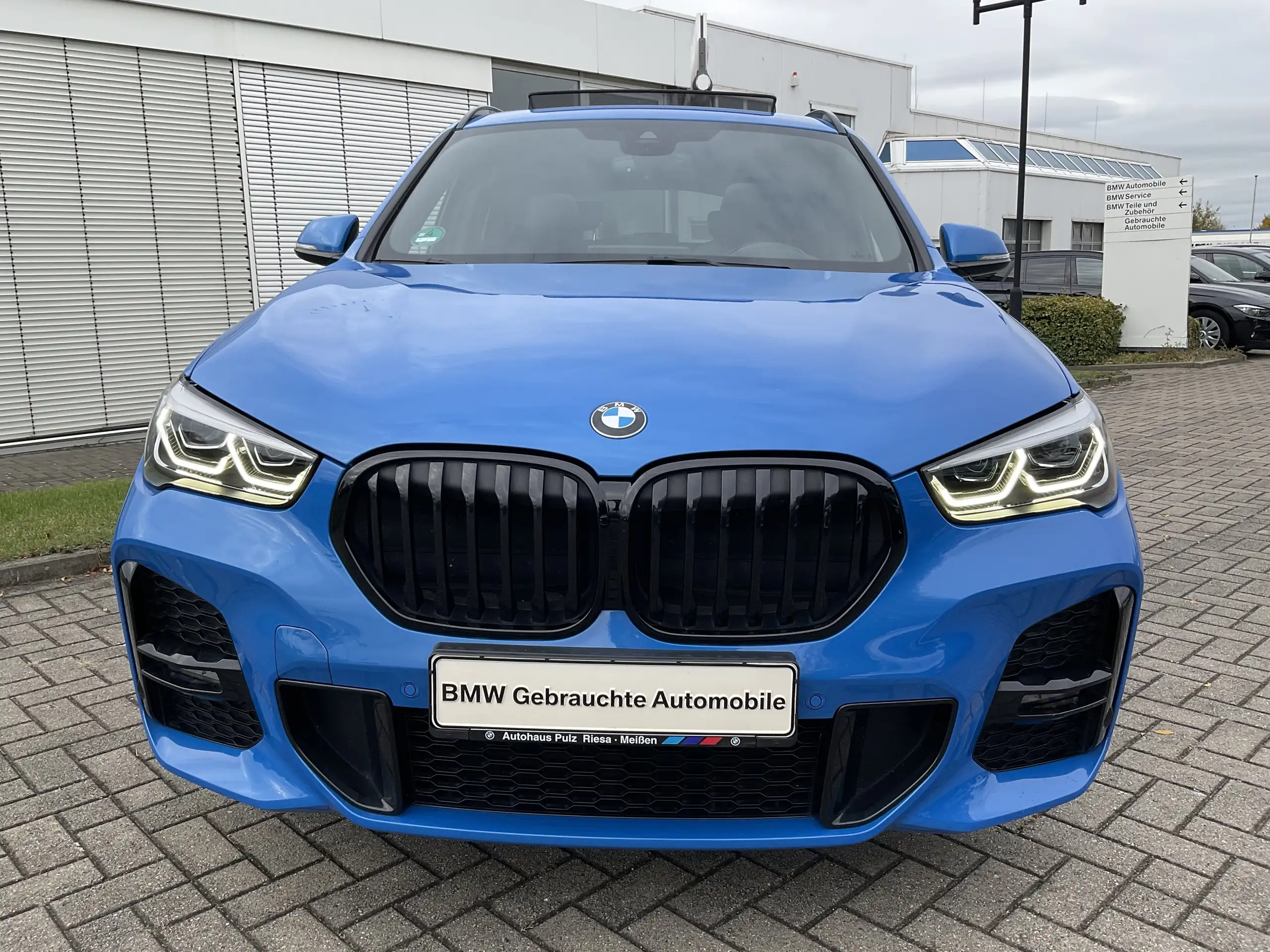 BMW - X1