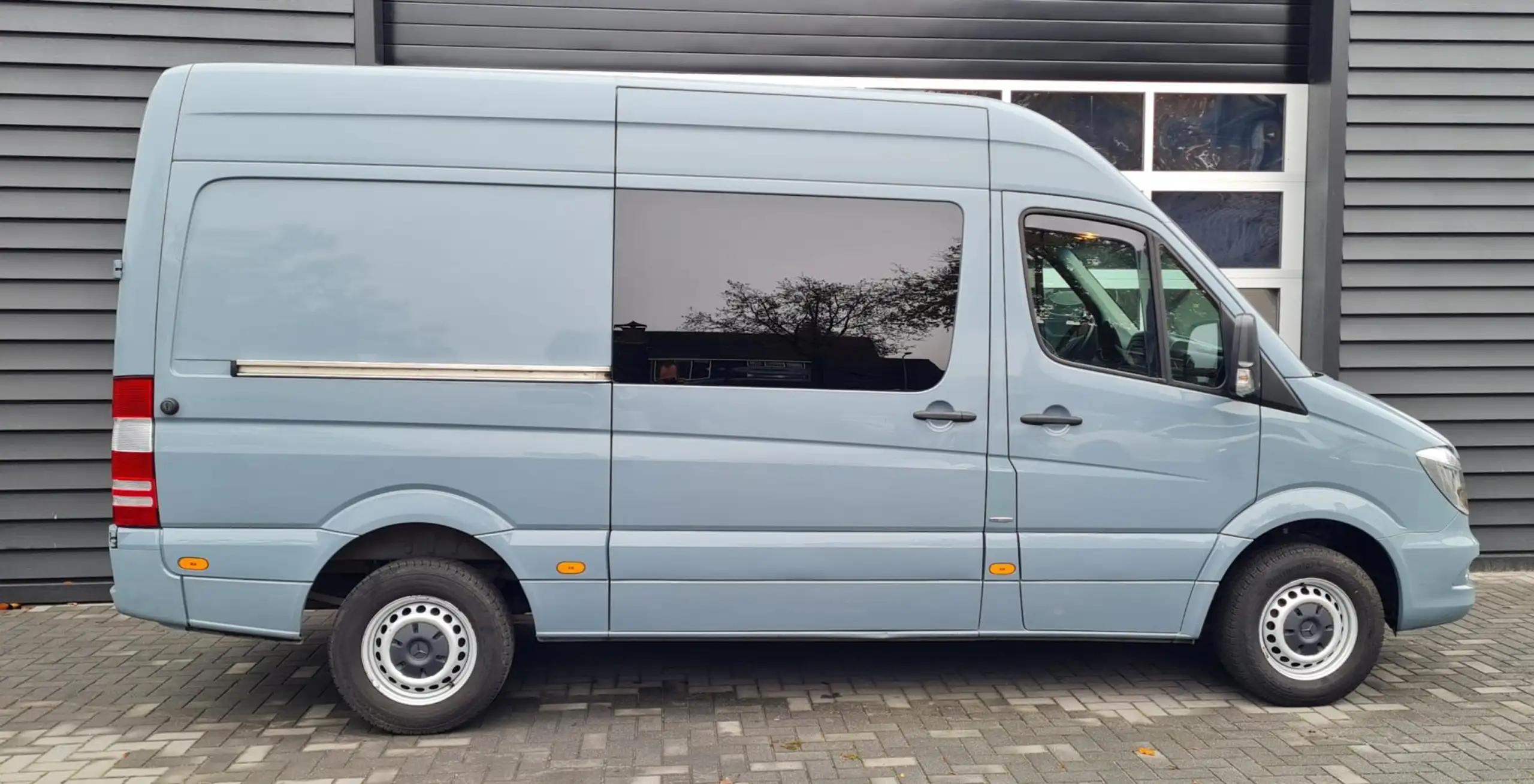 Mercedes-Benz - Sprinter