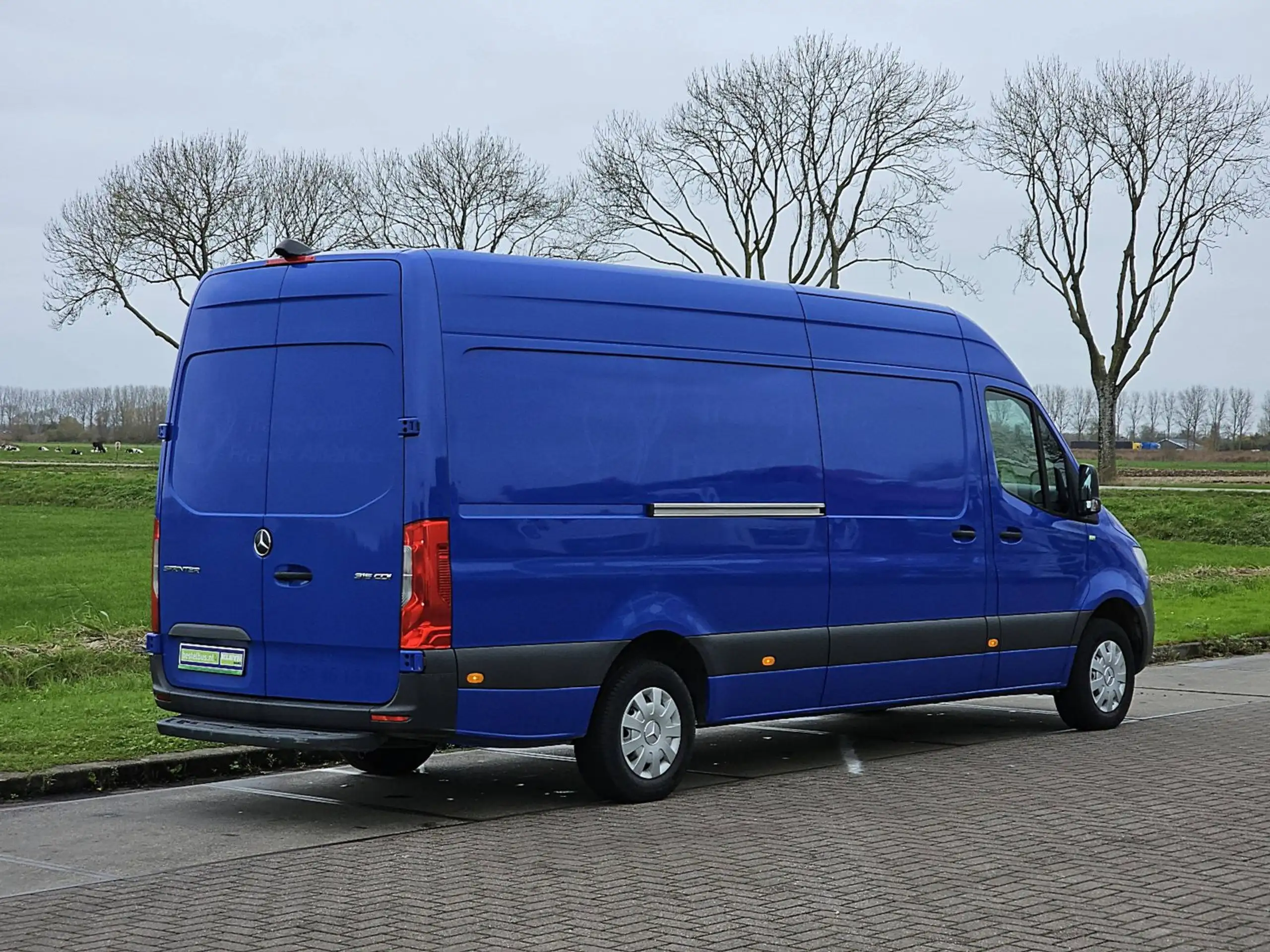 Mercedes-Benz - Sprinter