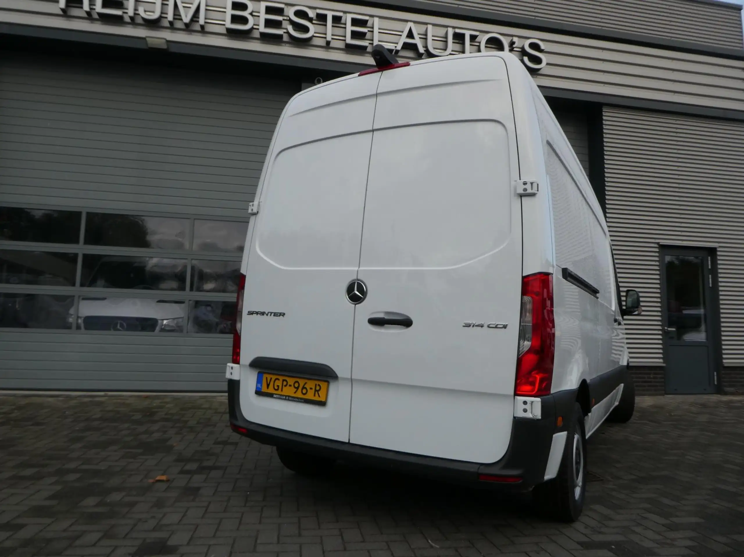 Mercedes-Benz - Sprinter