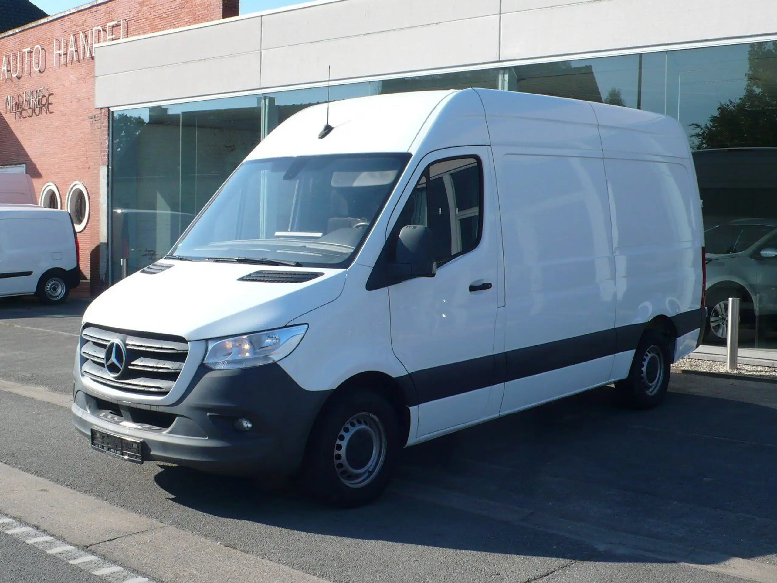 Mercedes-Benz - Sprinter