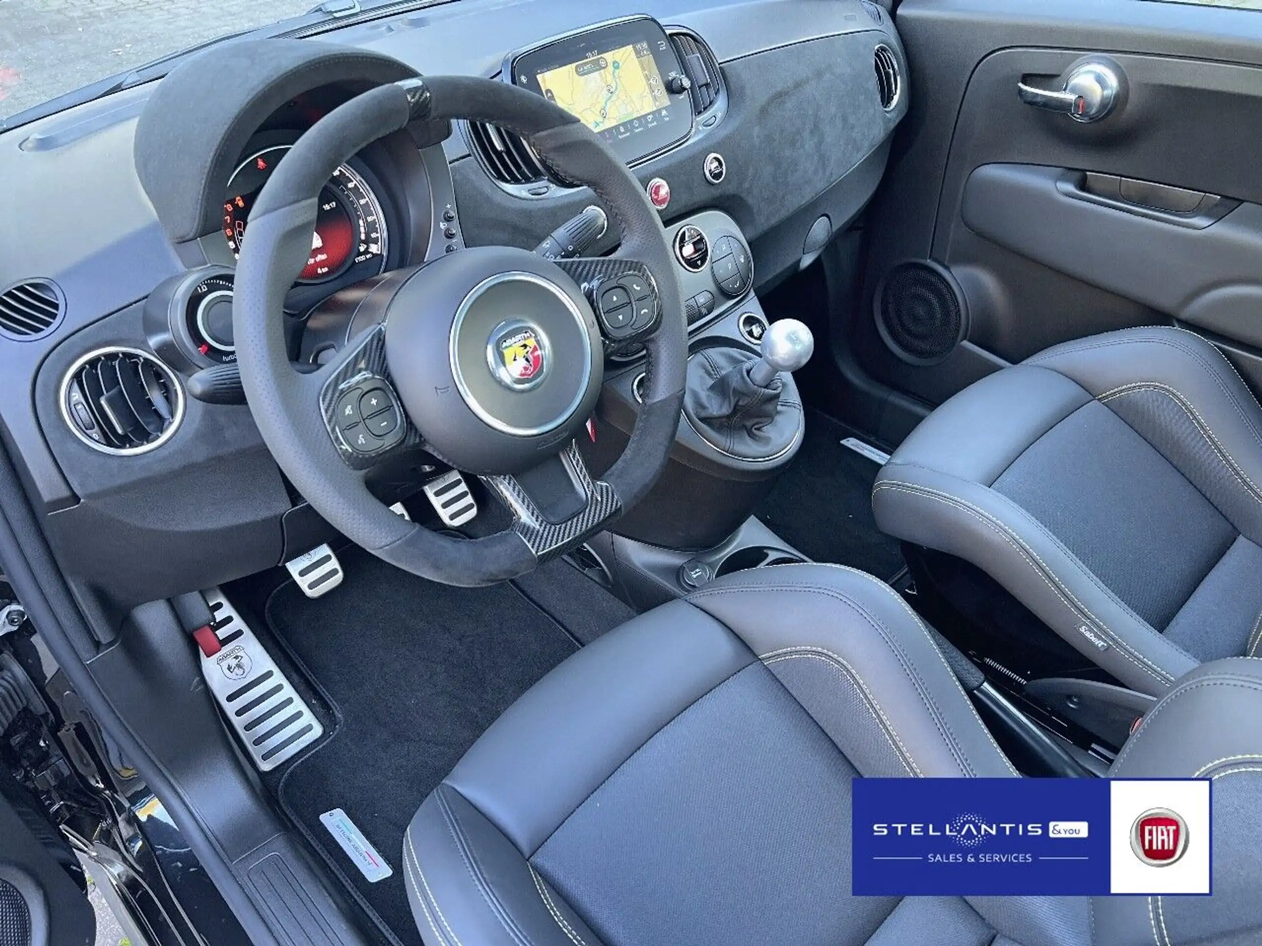 Abarth - 695