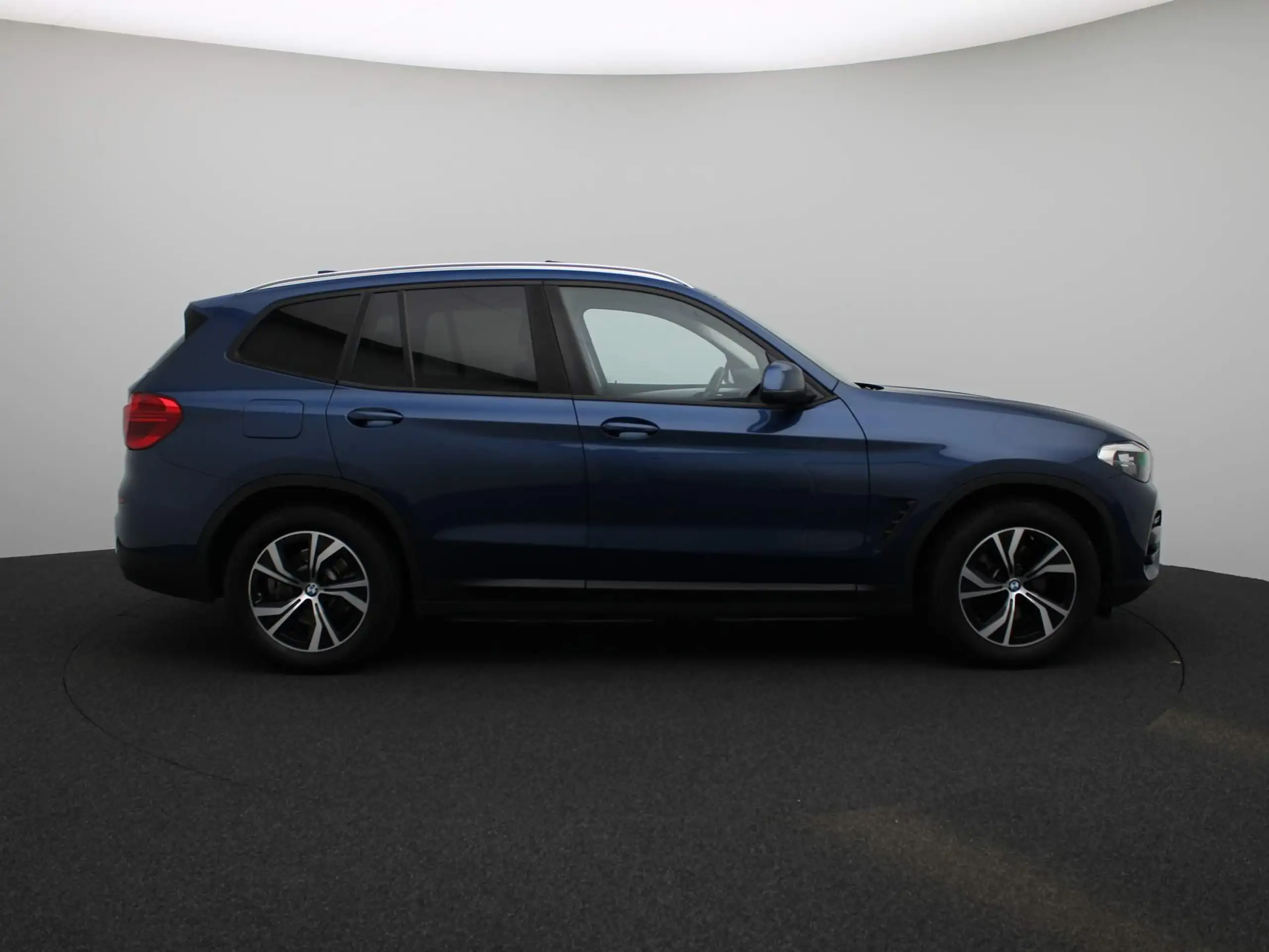 BMW - X3