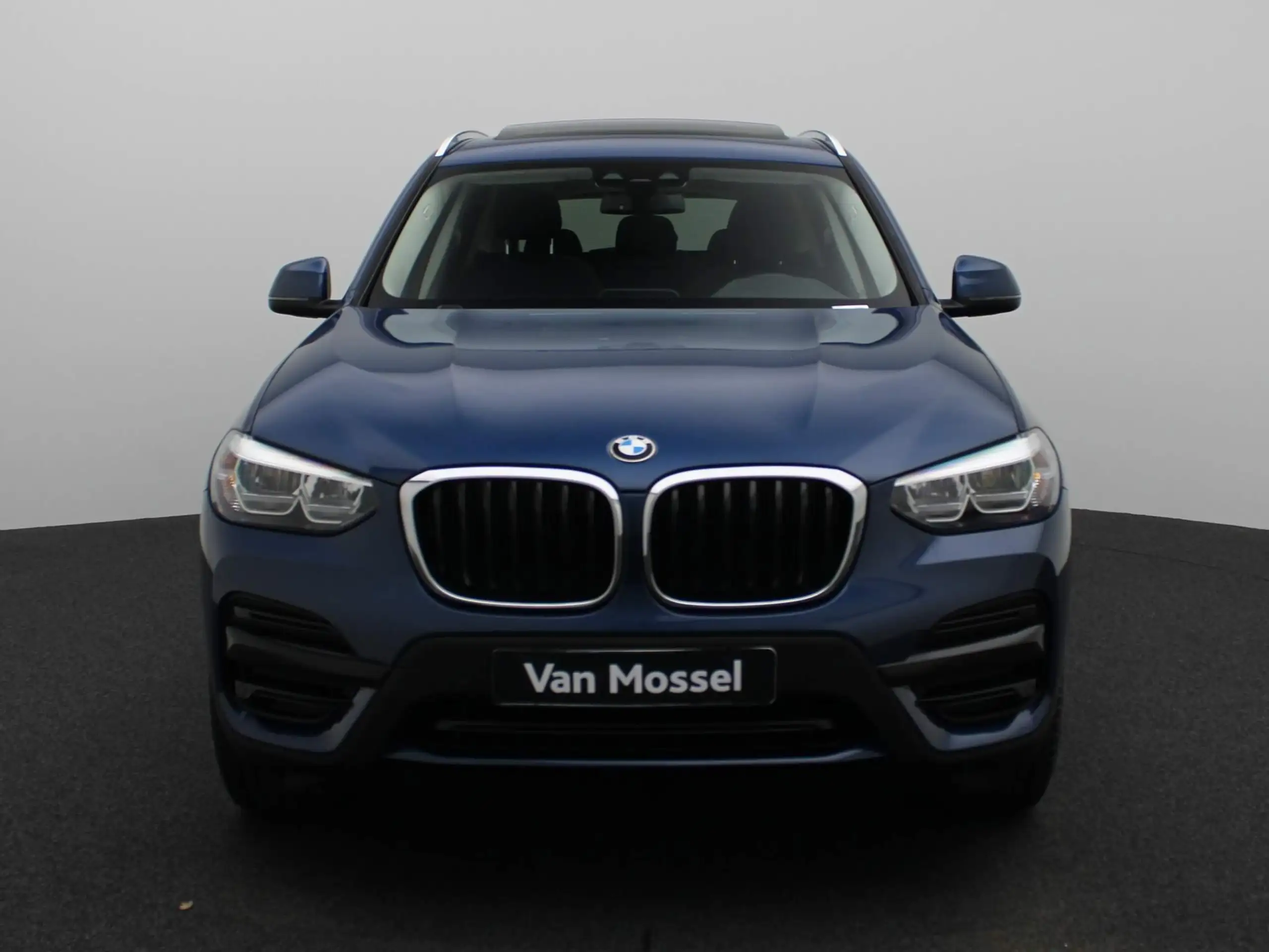 BMW - X3