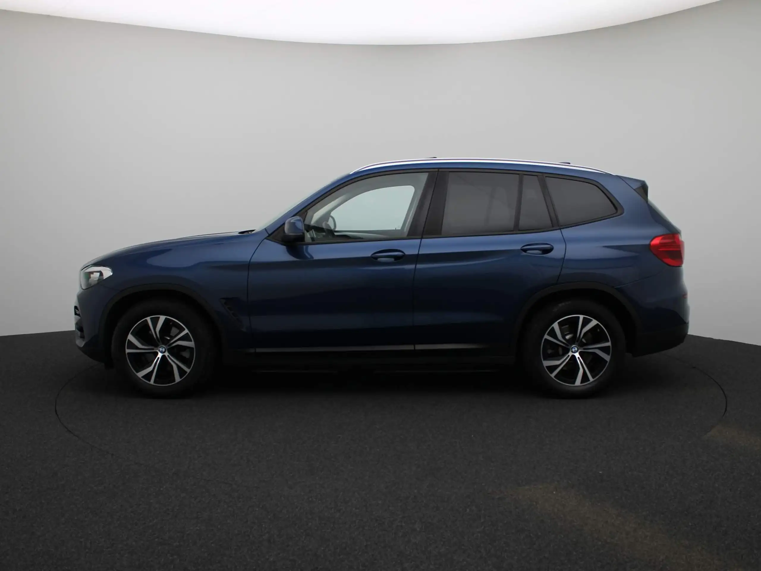 BMW - X3