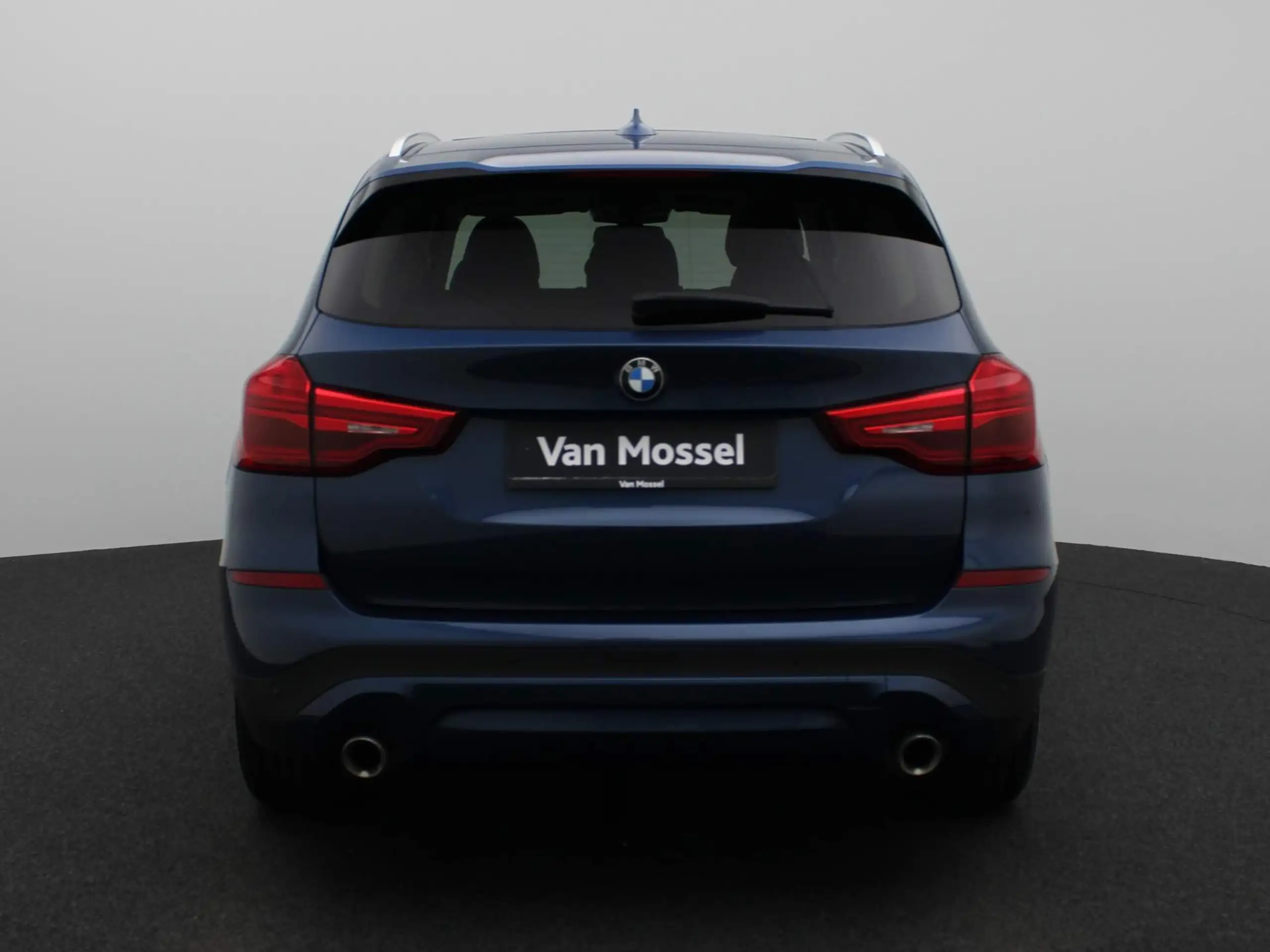 BMW - X3