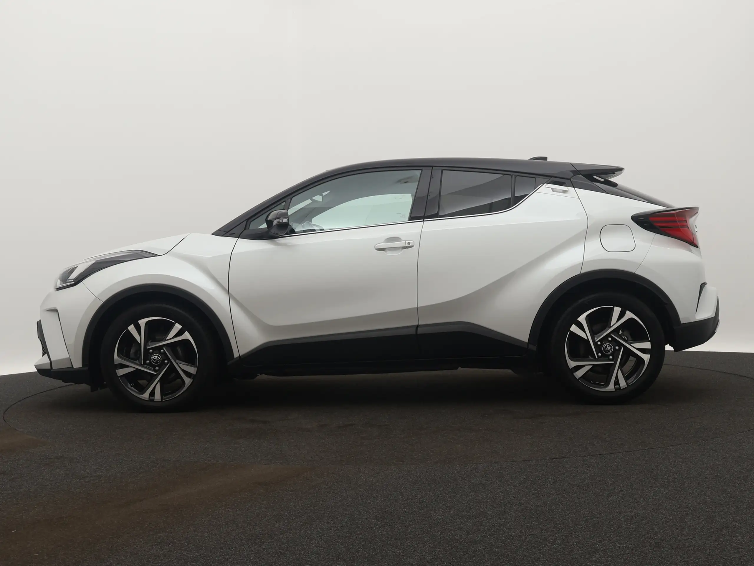 Toyota - C-HR