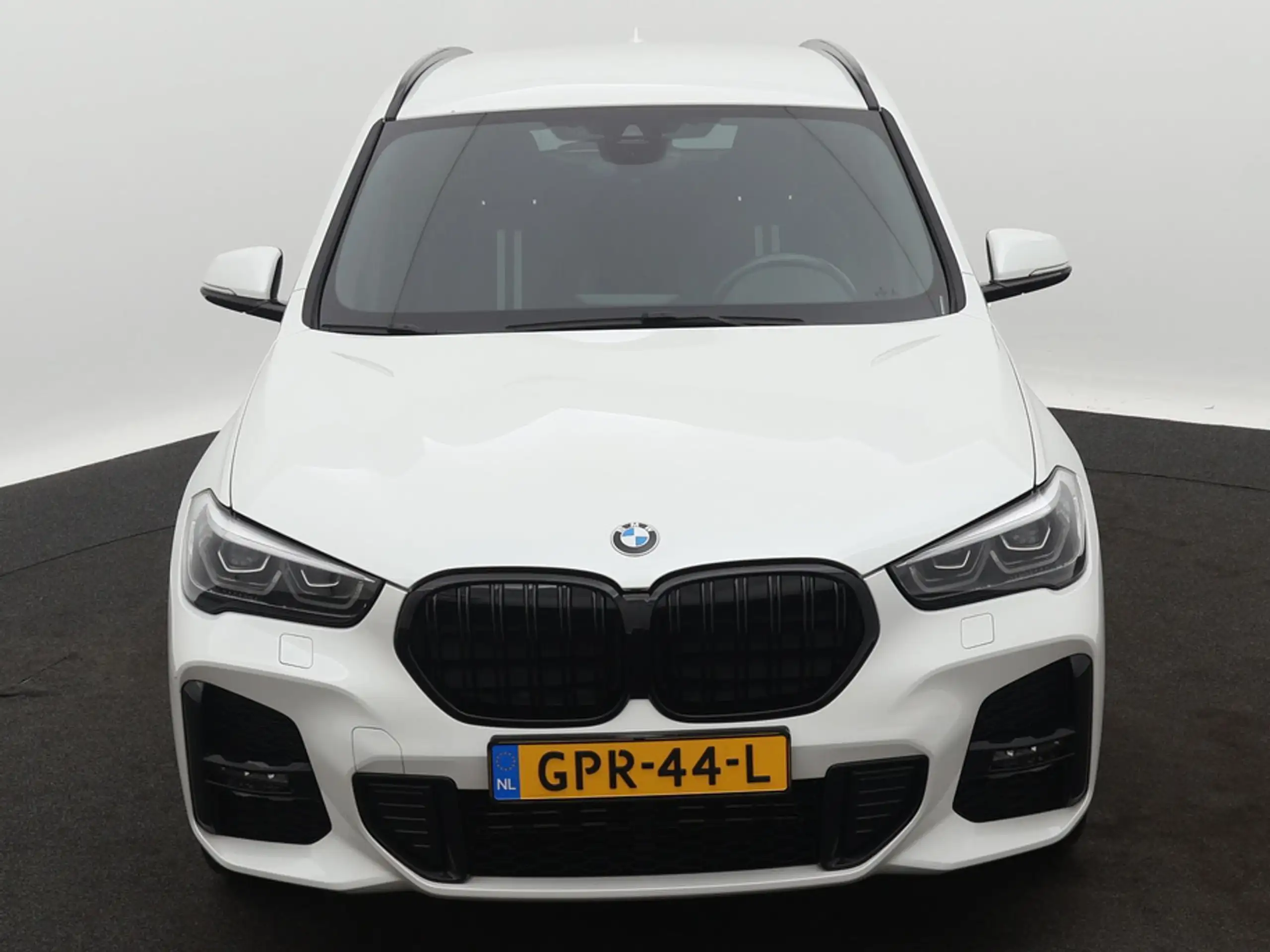 BMW - X1