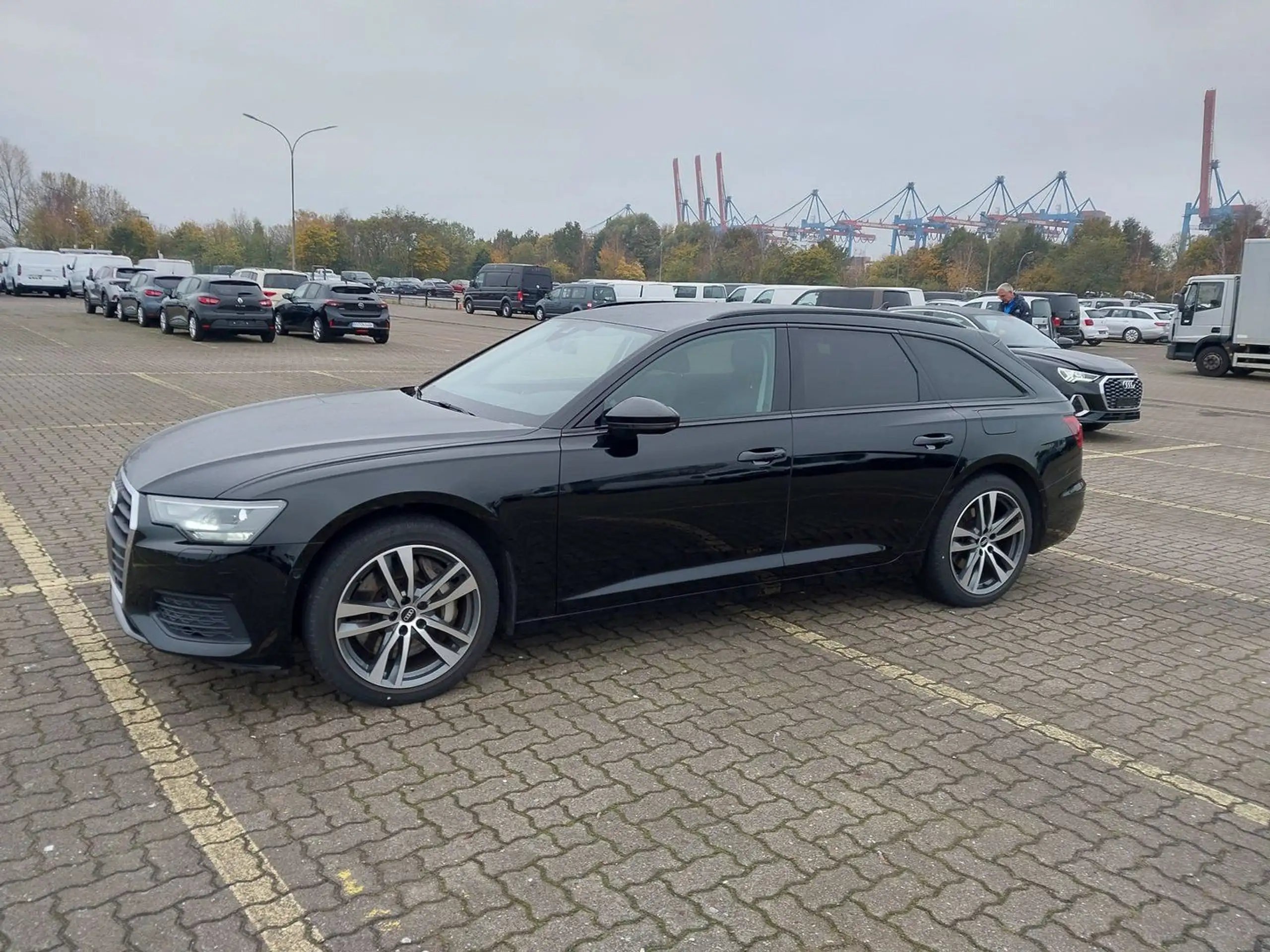 Audi - A6