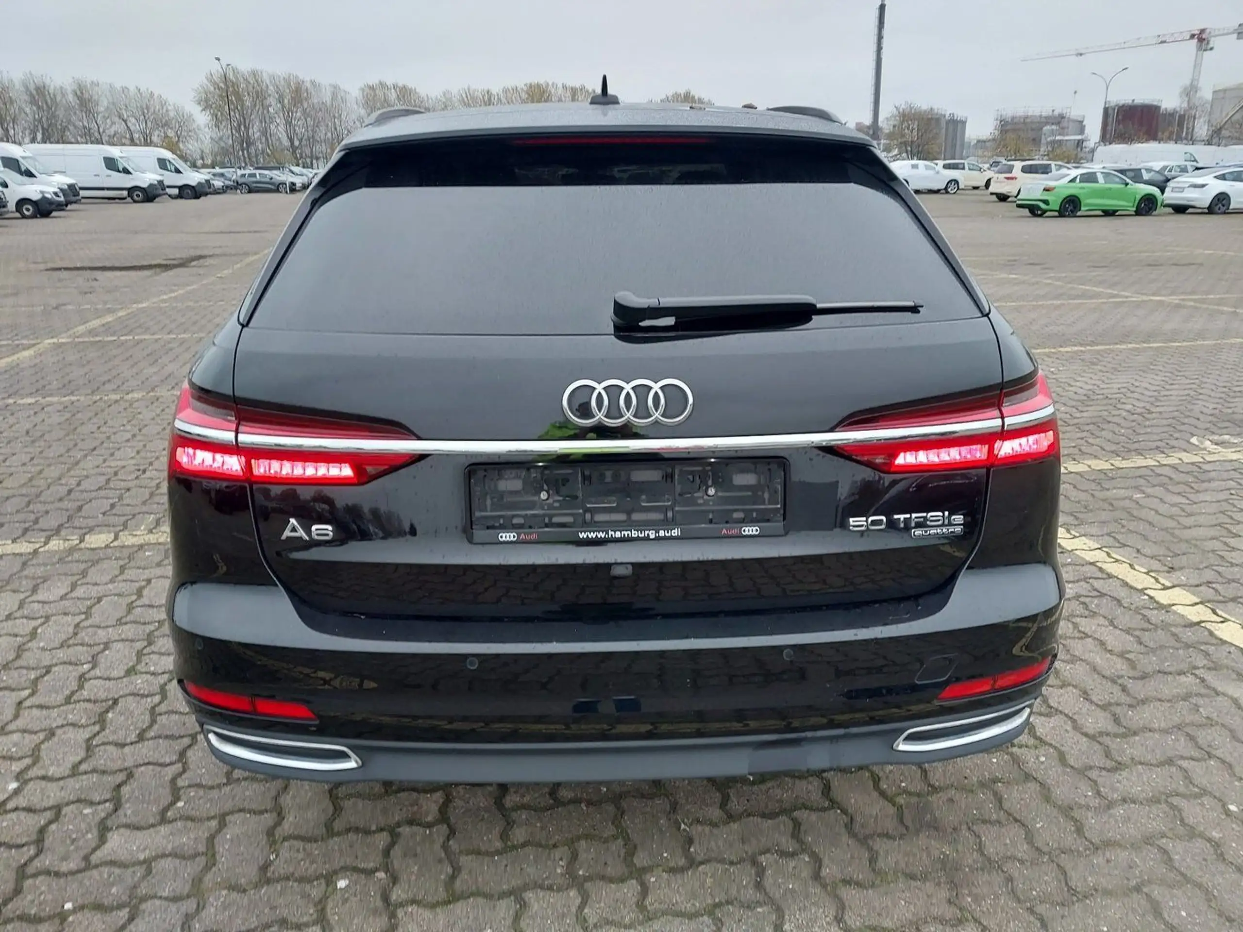 Audi - A6