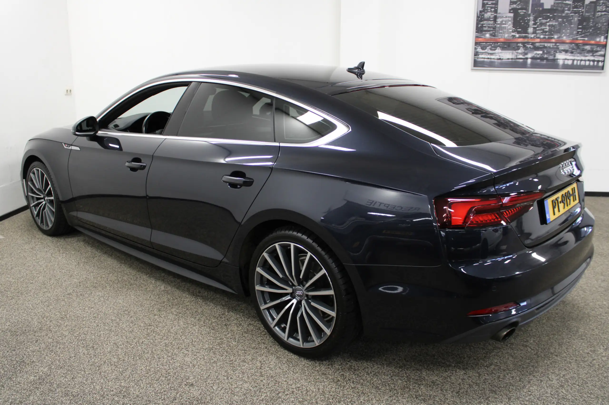 Audi - A5