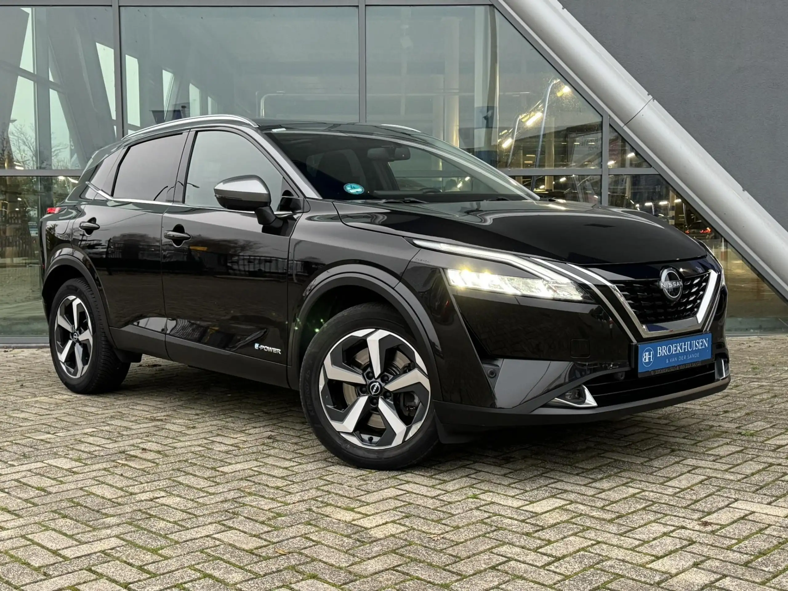 Nissan - Qashqai