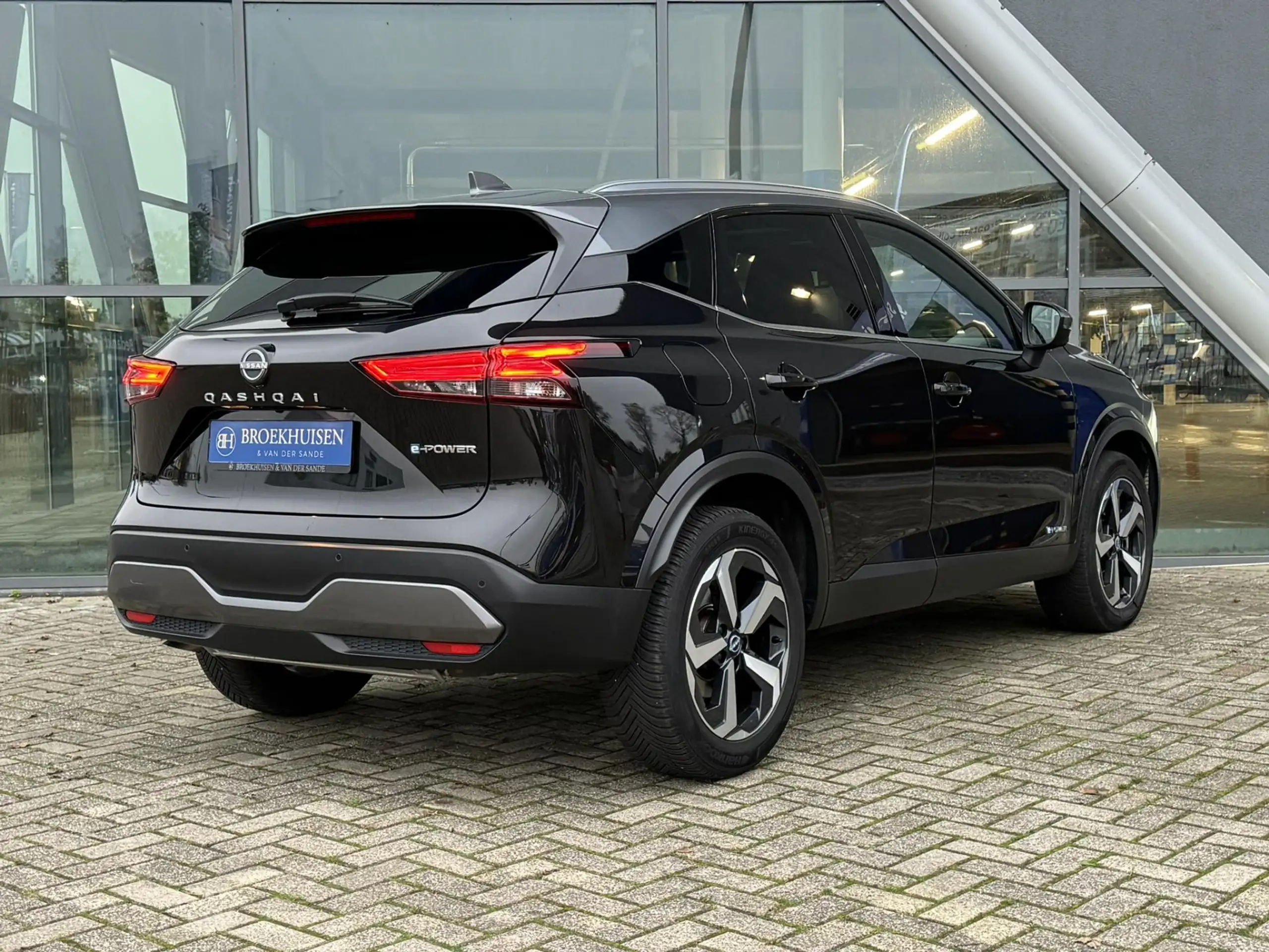 Nissan - Qashqai