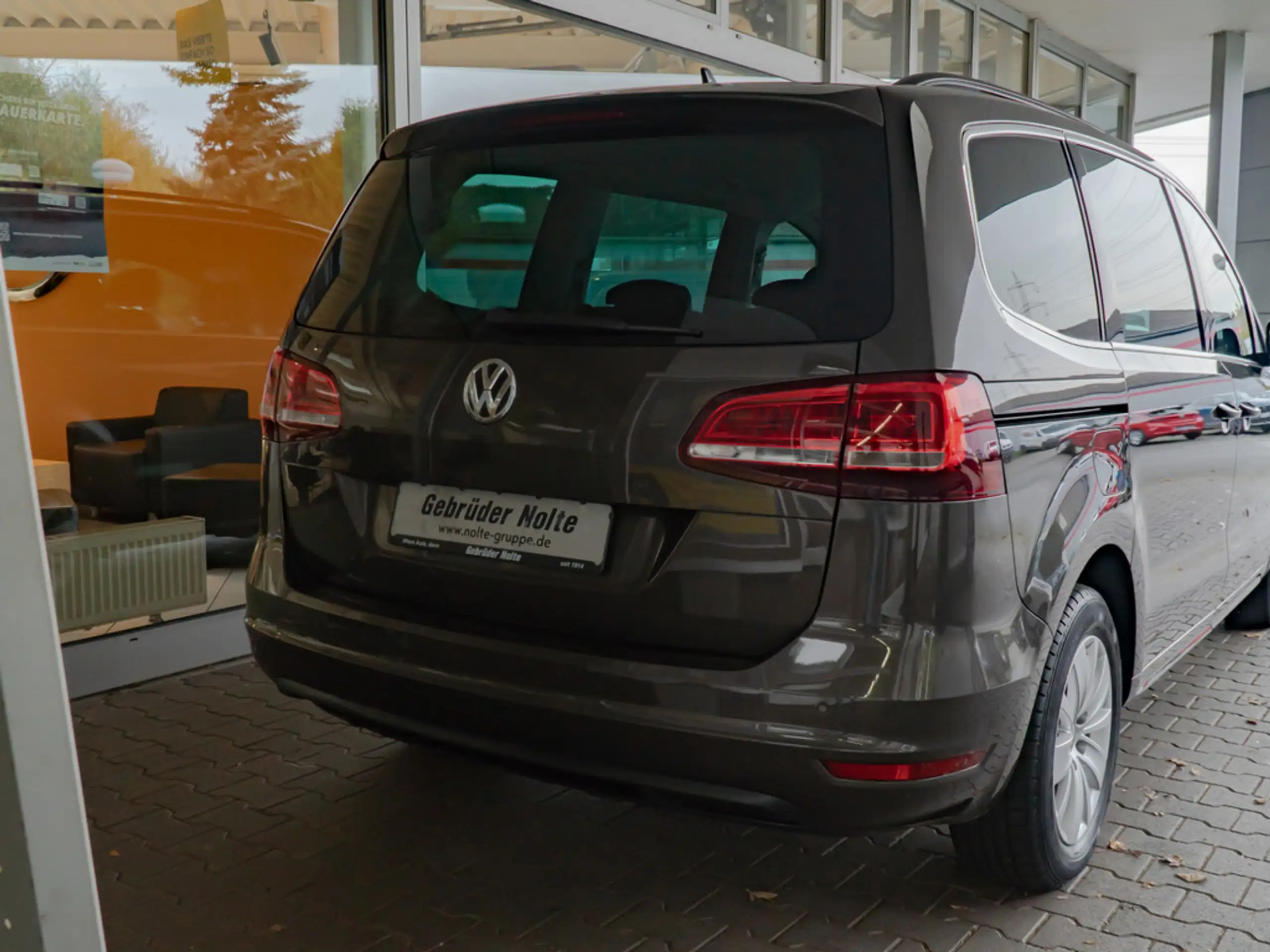 Volkswagen - Sharan