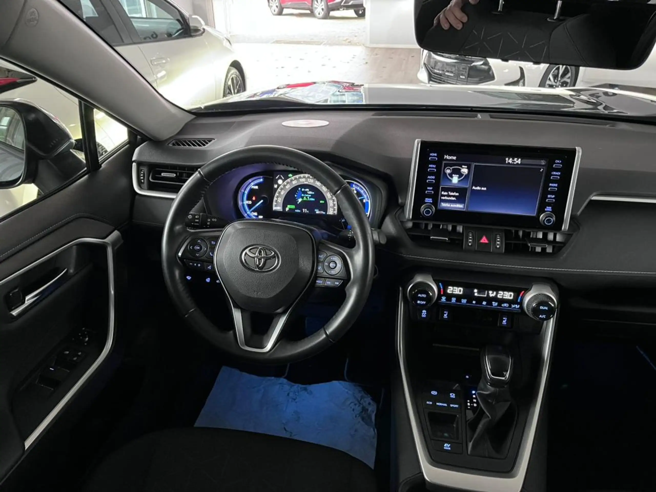 Toyota - RAV 4