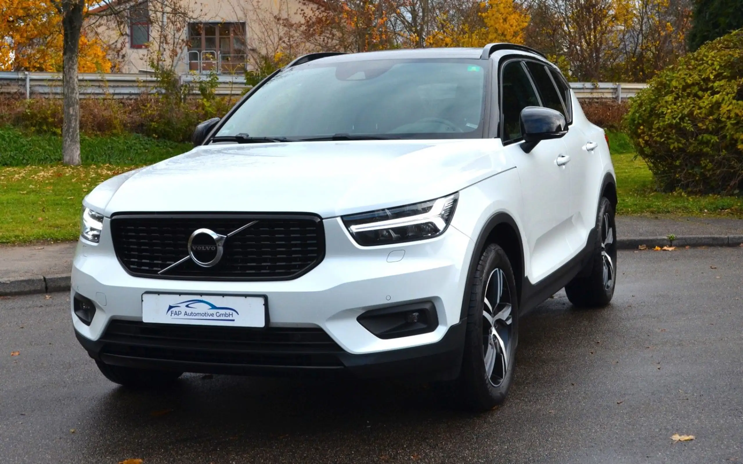 Volvo - XC40