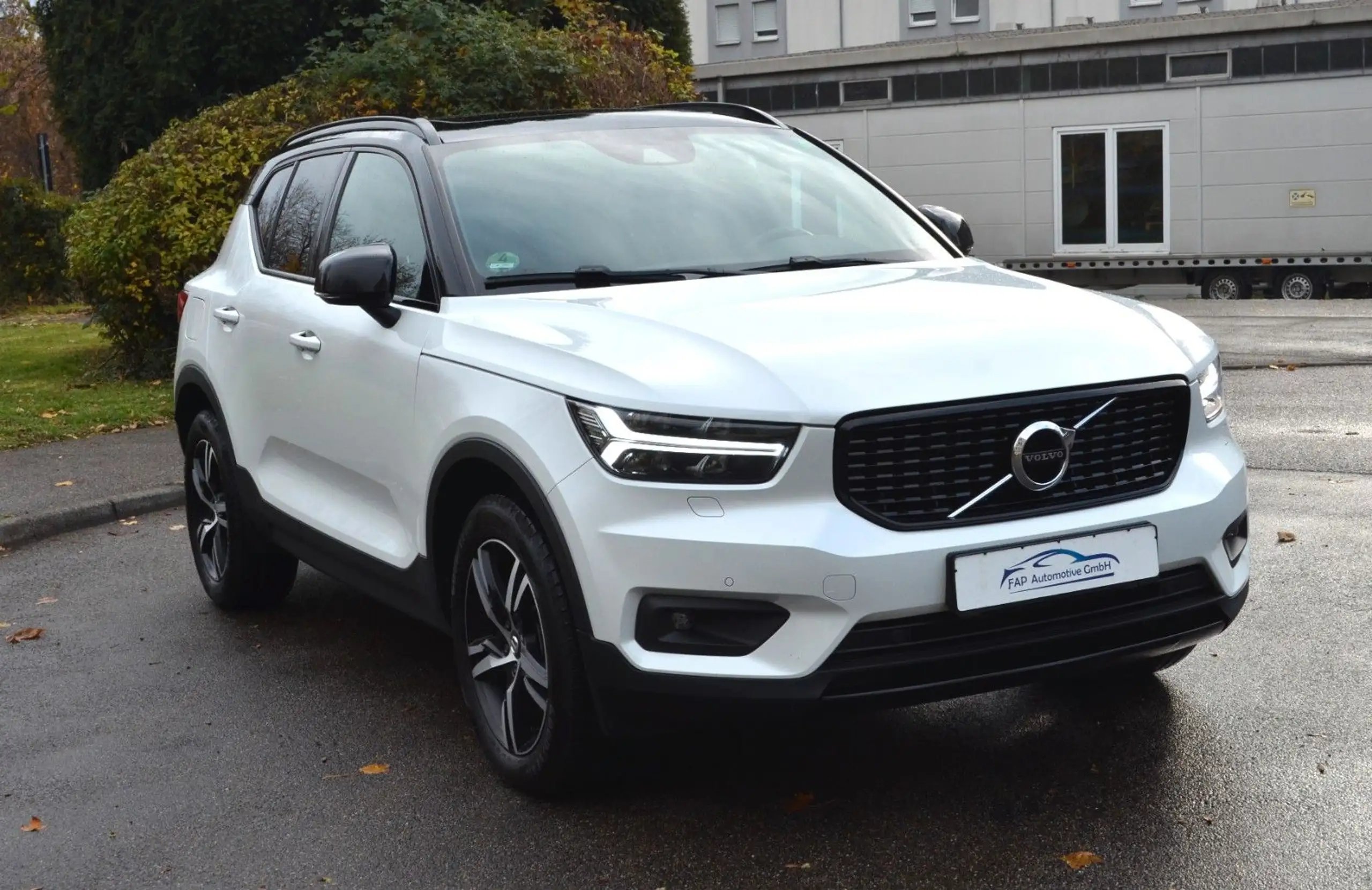 Volvo - XC40