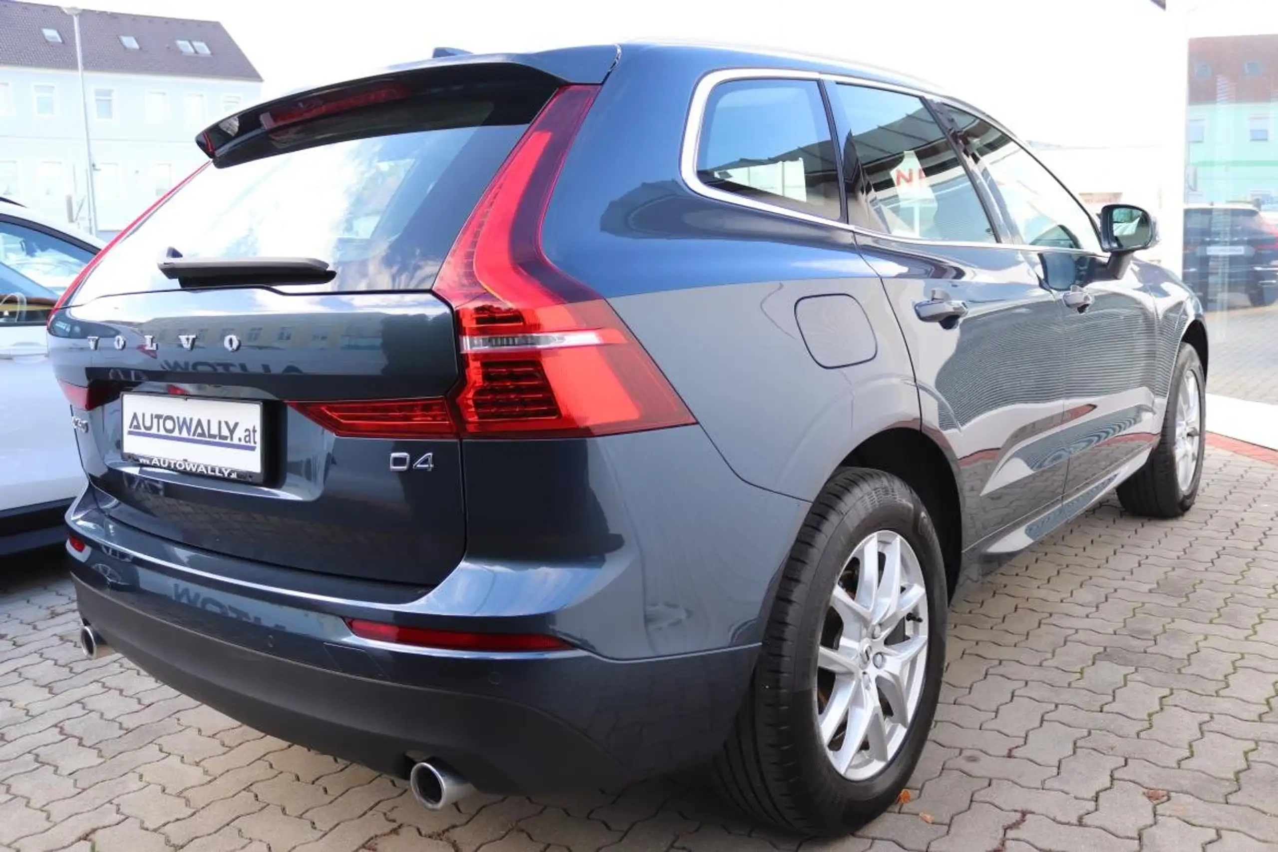 Volvo - XC60