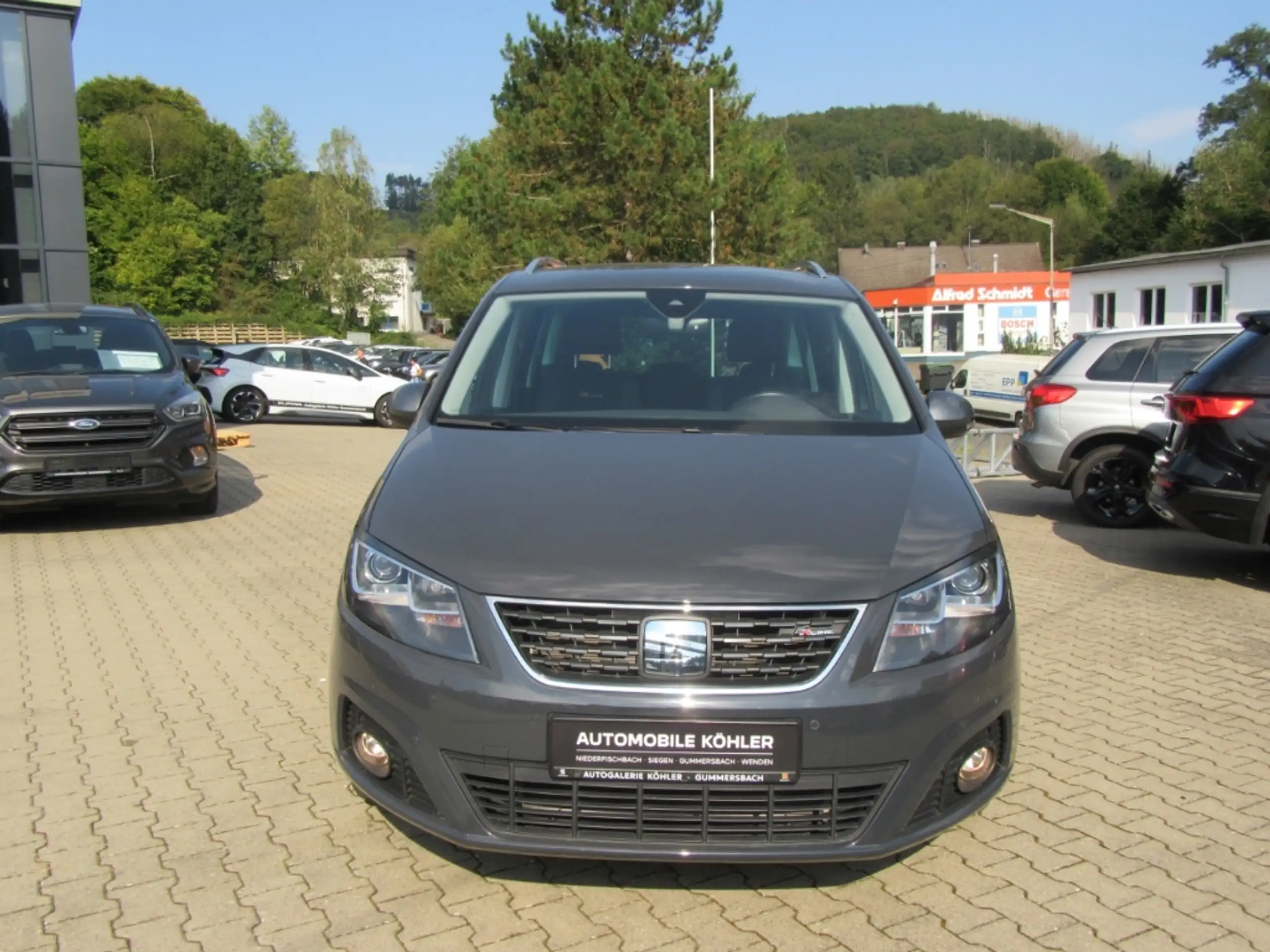 SEAT - Alhambra