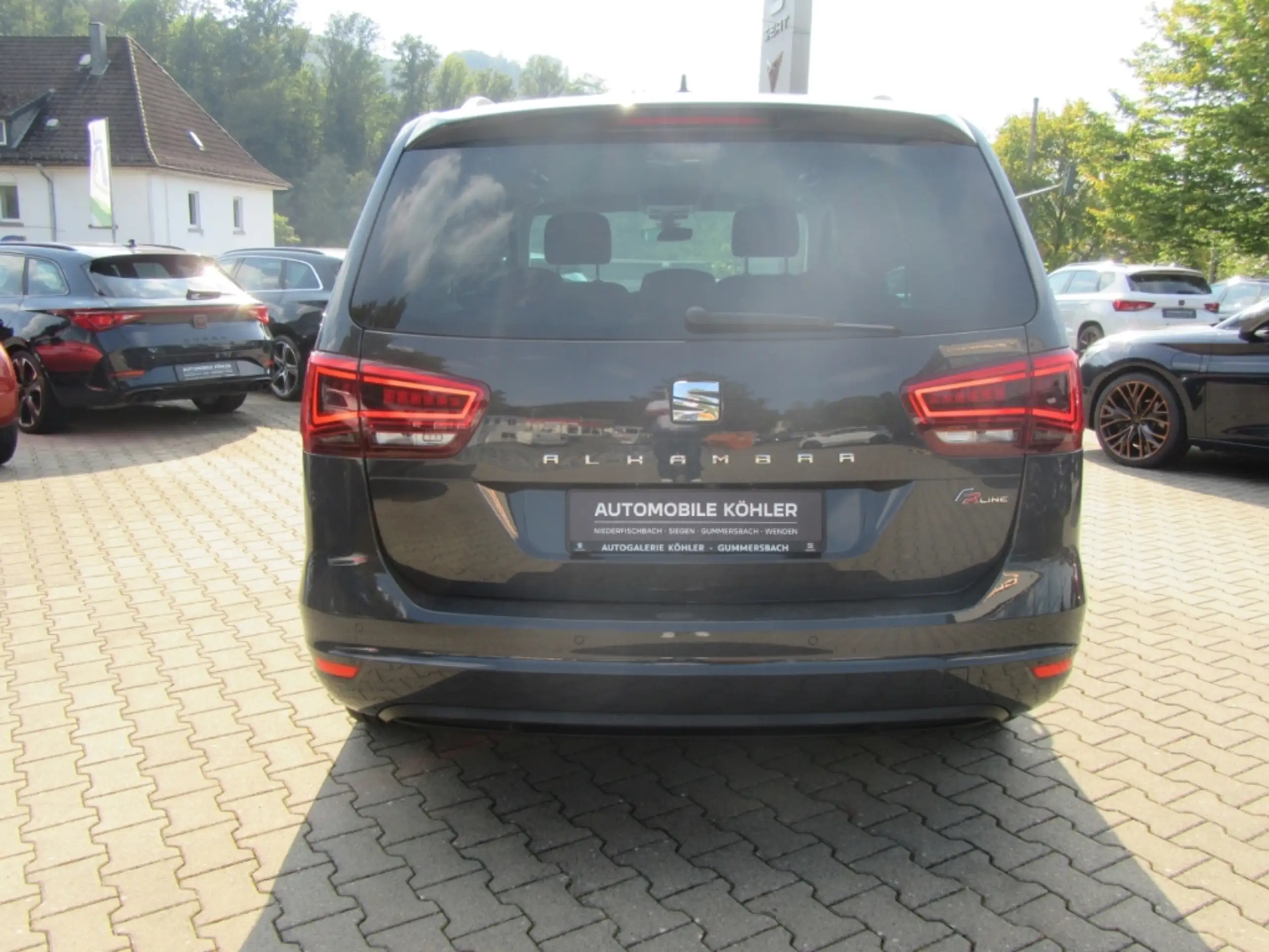 SEAT - Alhambra