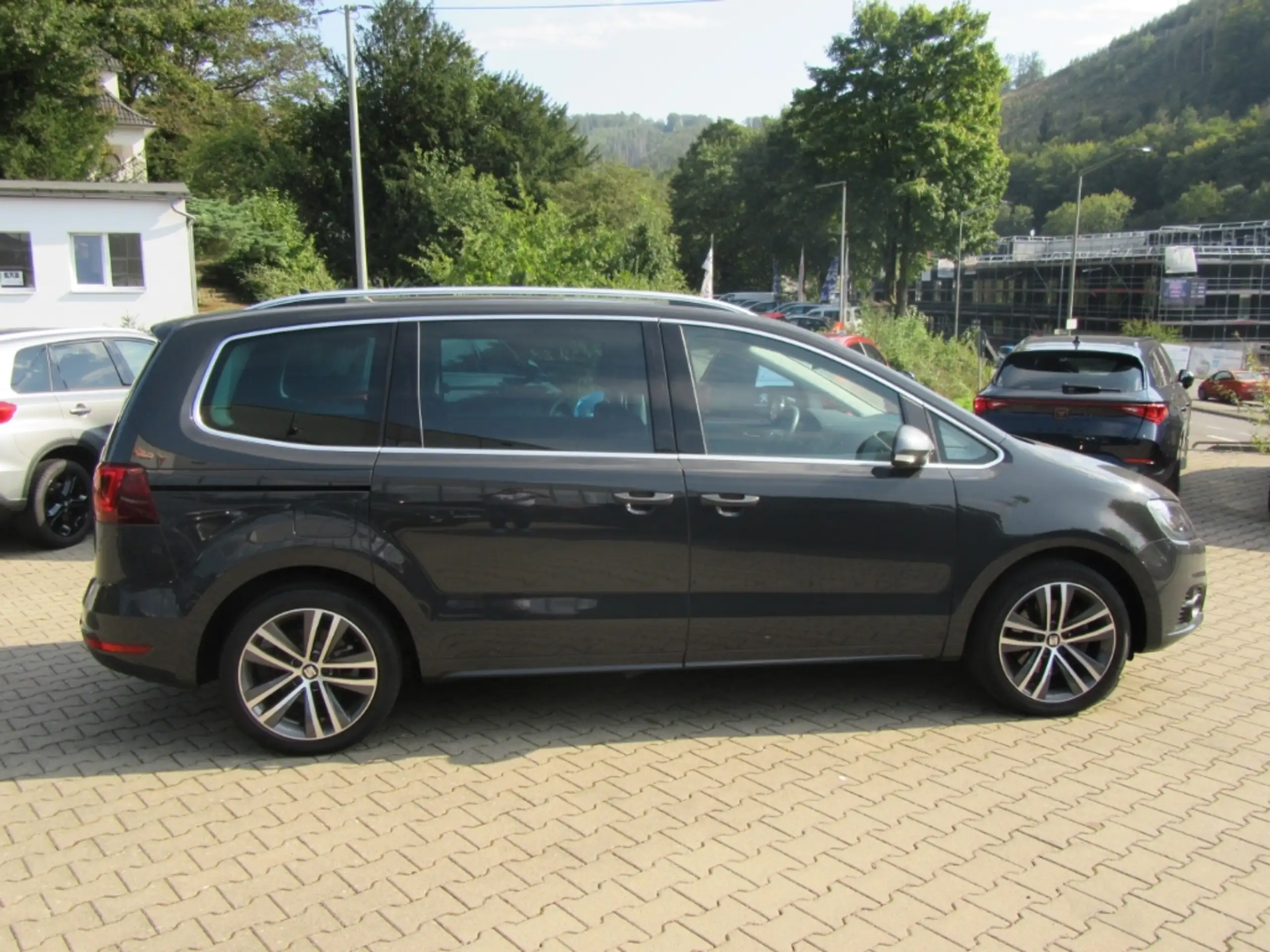 SEAT - Alhambra