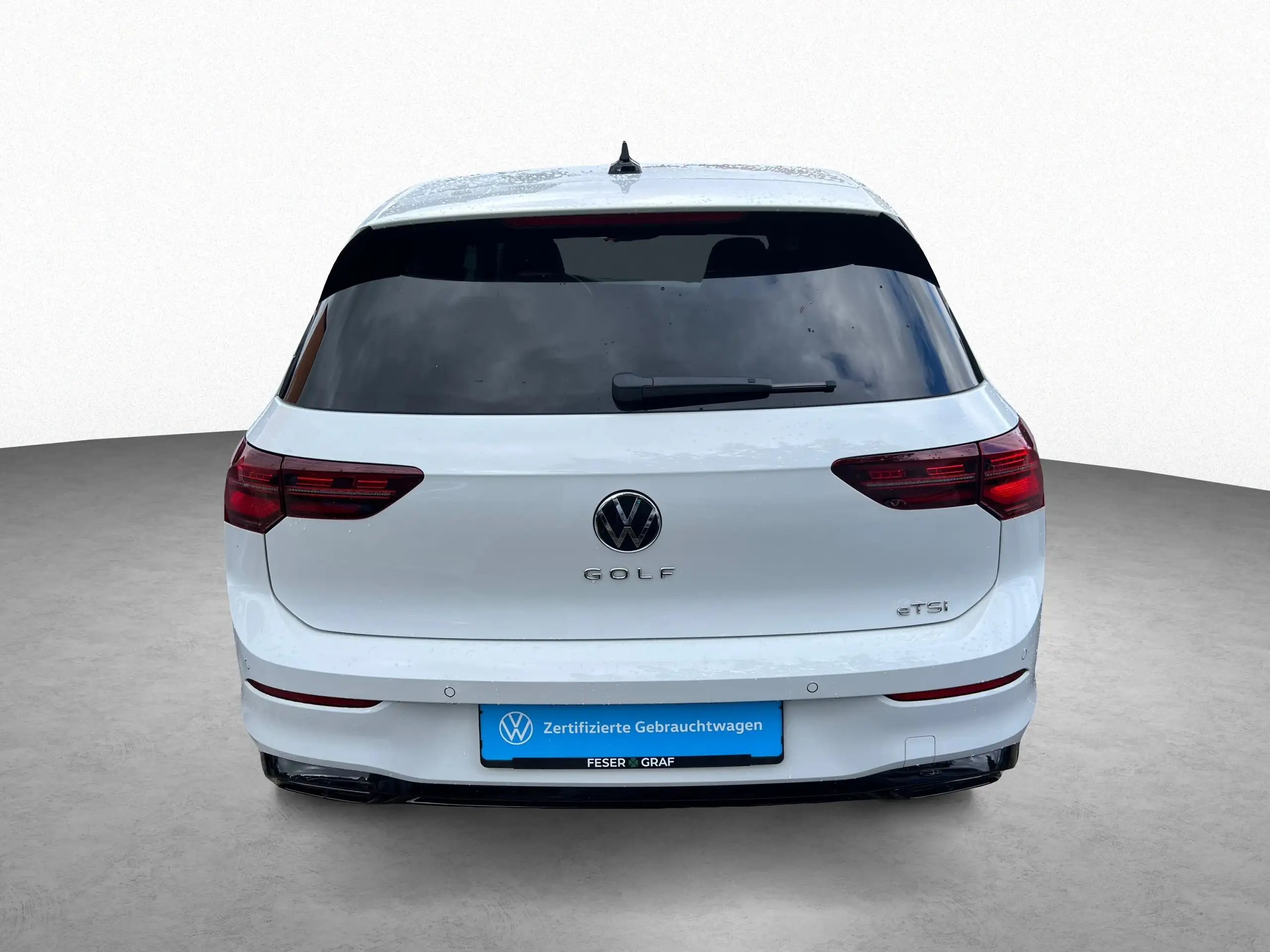 Volkswagen - Golf